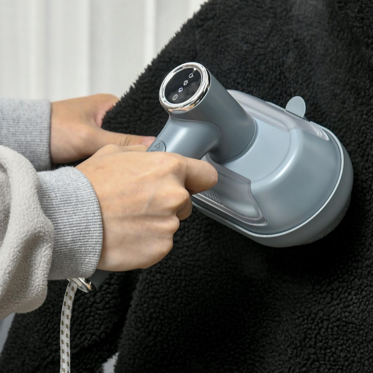 HOMCOM Défroisseur à vapeur portable 1200 W 2 niveaux de vapeur avec réservoir d'eau 100 ml amovible - steamer chauffage rapide - gris