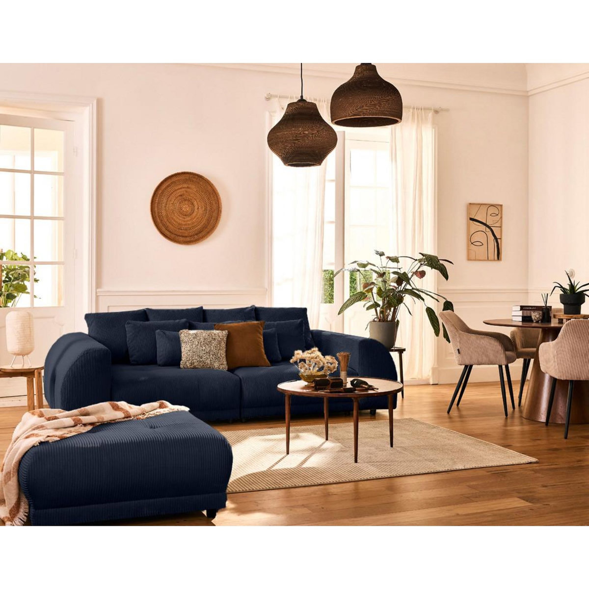 LISA DESIGN Amadora - canapé droit 4 places en velours côtelé