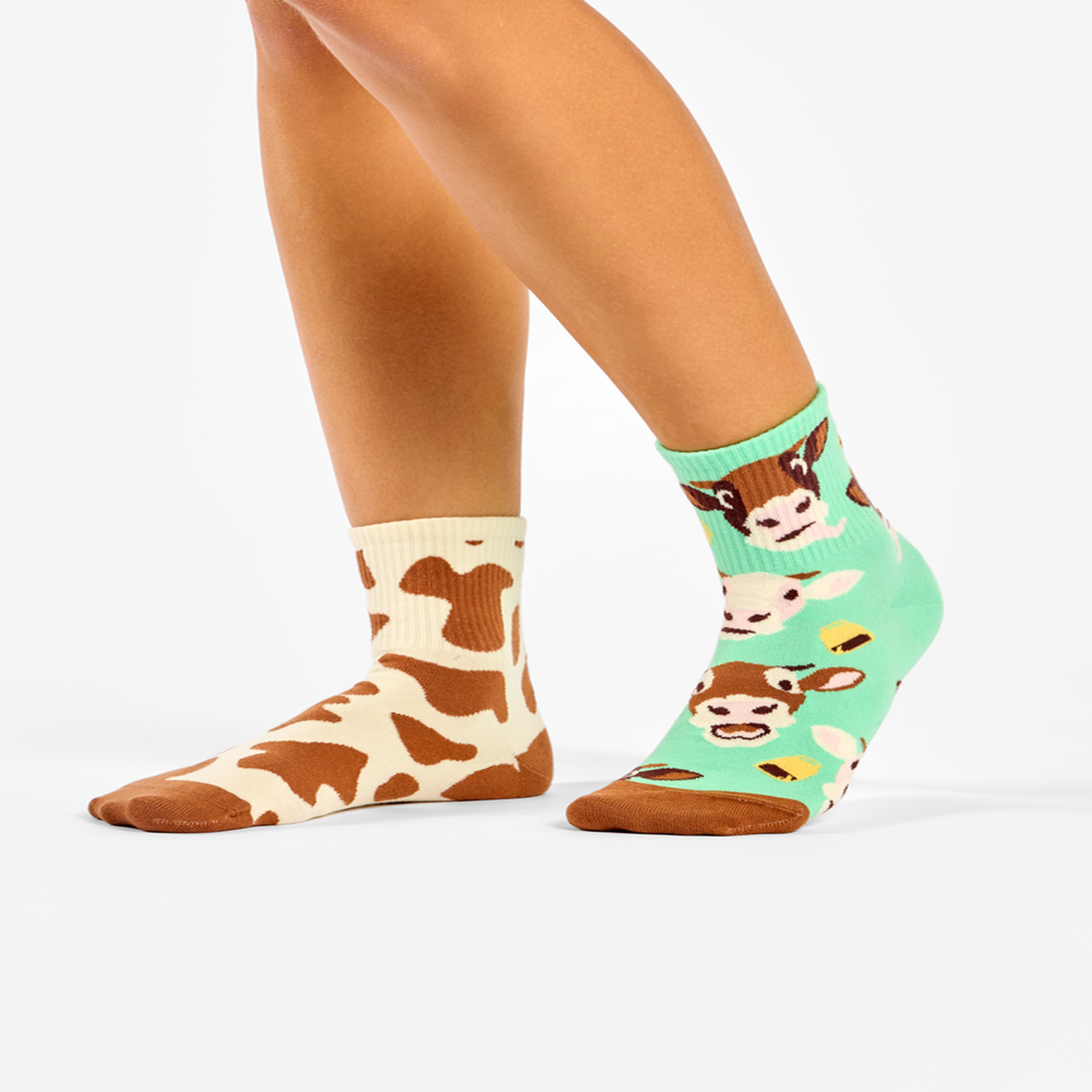 Voir la diapositive 3 : DEDOLES Chaussettes courtes vaches & cloches