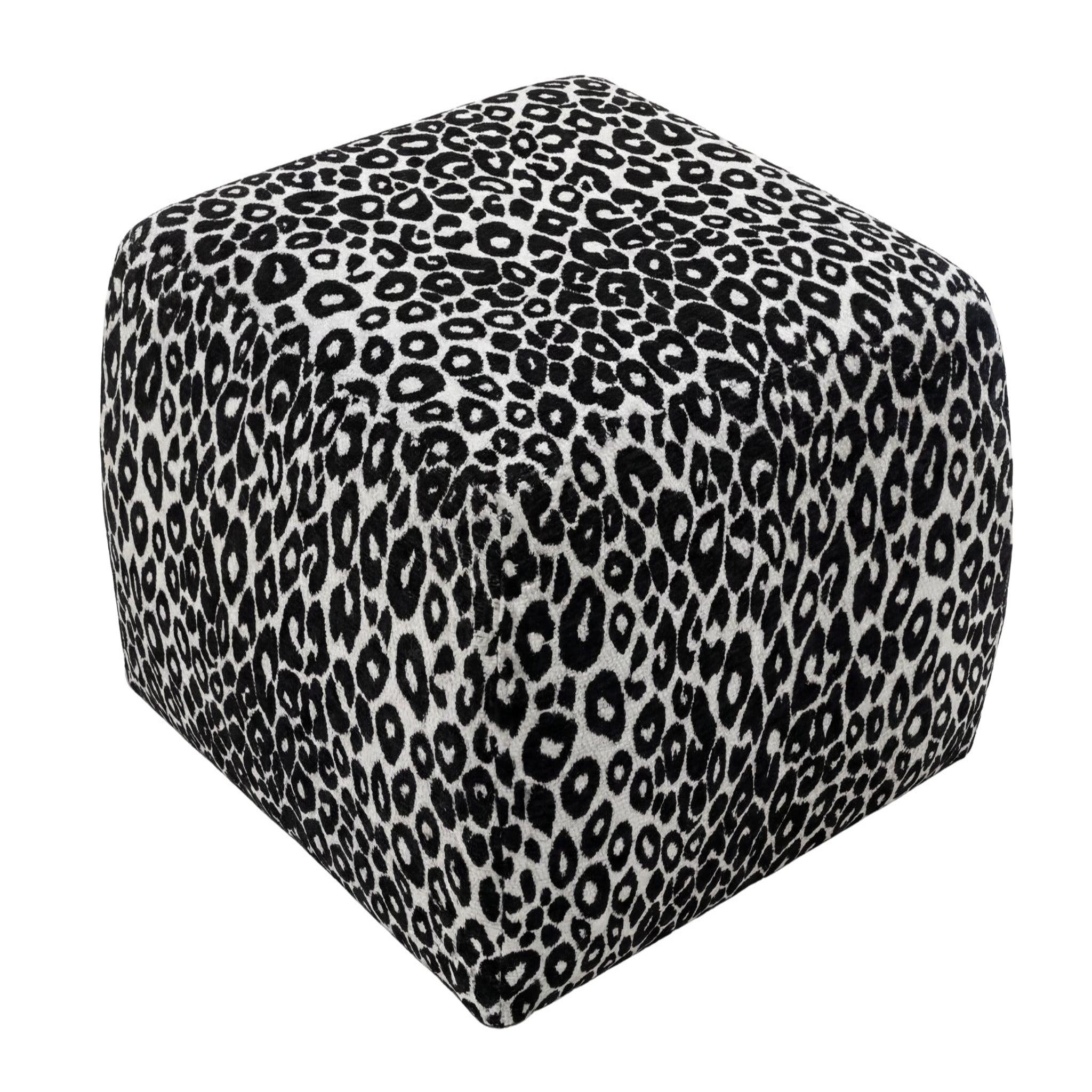 Voir la diapositive 6 : CASANOVA PARIS Elio - pouf en tissu imprimé animalier beige 74x74x41