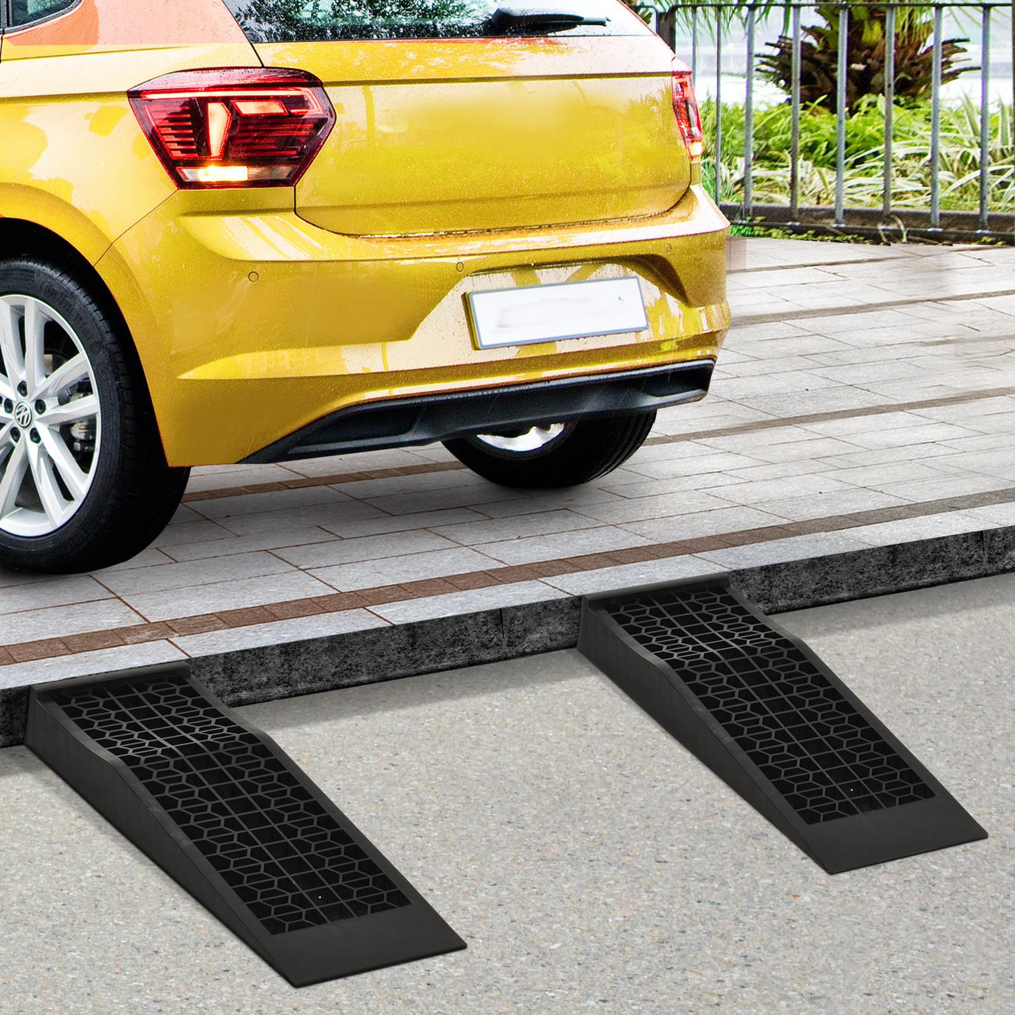 Voir la diapositive 2 : HOMCOM Rampes de levage pour voiture véhicule utilitaire caravane camping-car dim. 20l x 70l x 8h cm hdpe noir