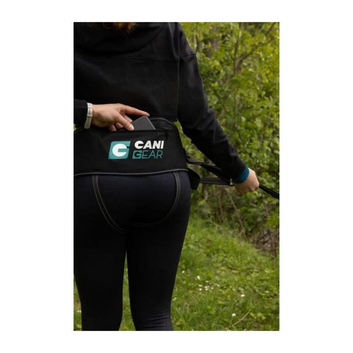 GENERIQUE Baudrier - SYMBIOZ - Large assise dorsale matelassée - Réduit tensions - Noir