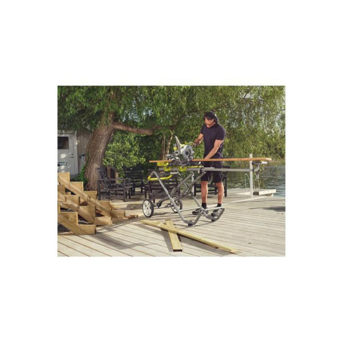 Ryobi Scie à coupe d'onglets radiale électrique RYOBI 1500W 216mm EMS216L