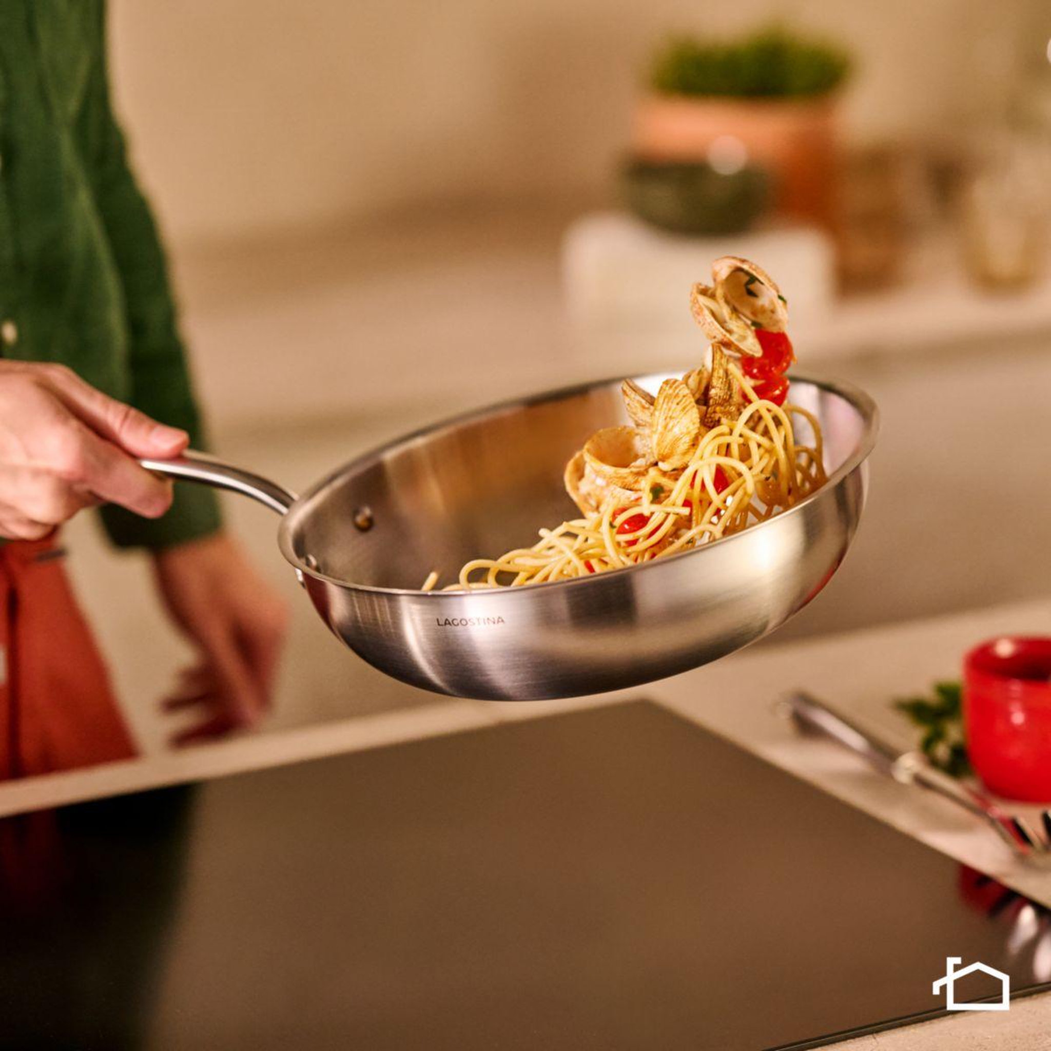 Voir la diapositive 4 : Lagostina Wok Saltapasta Amore Mio 26 cm + Cuillère