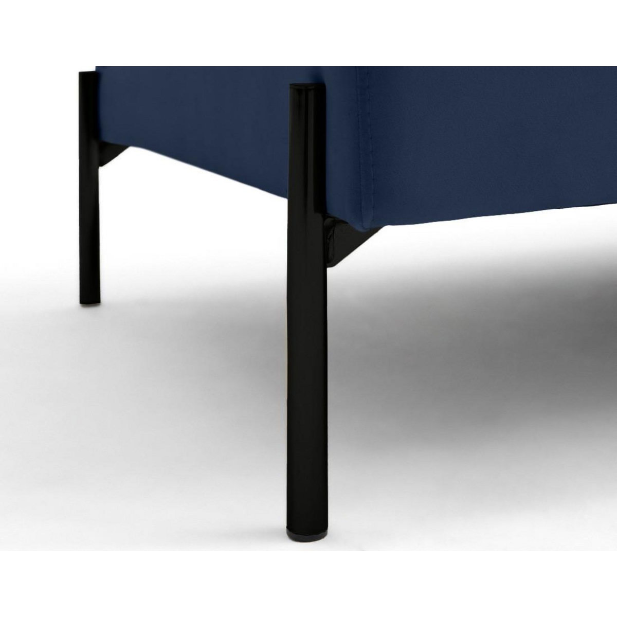 LISA DESIGN Isaure - pouf en velours