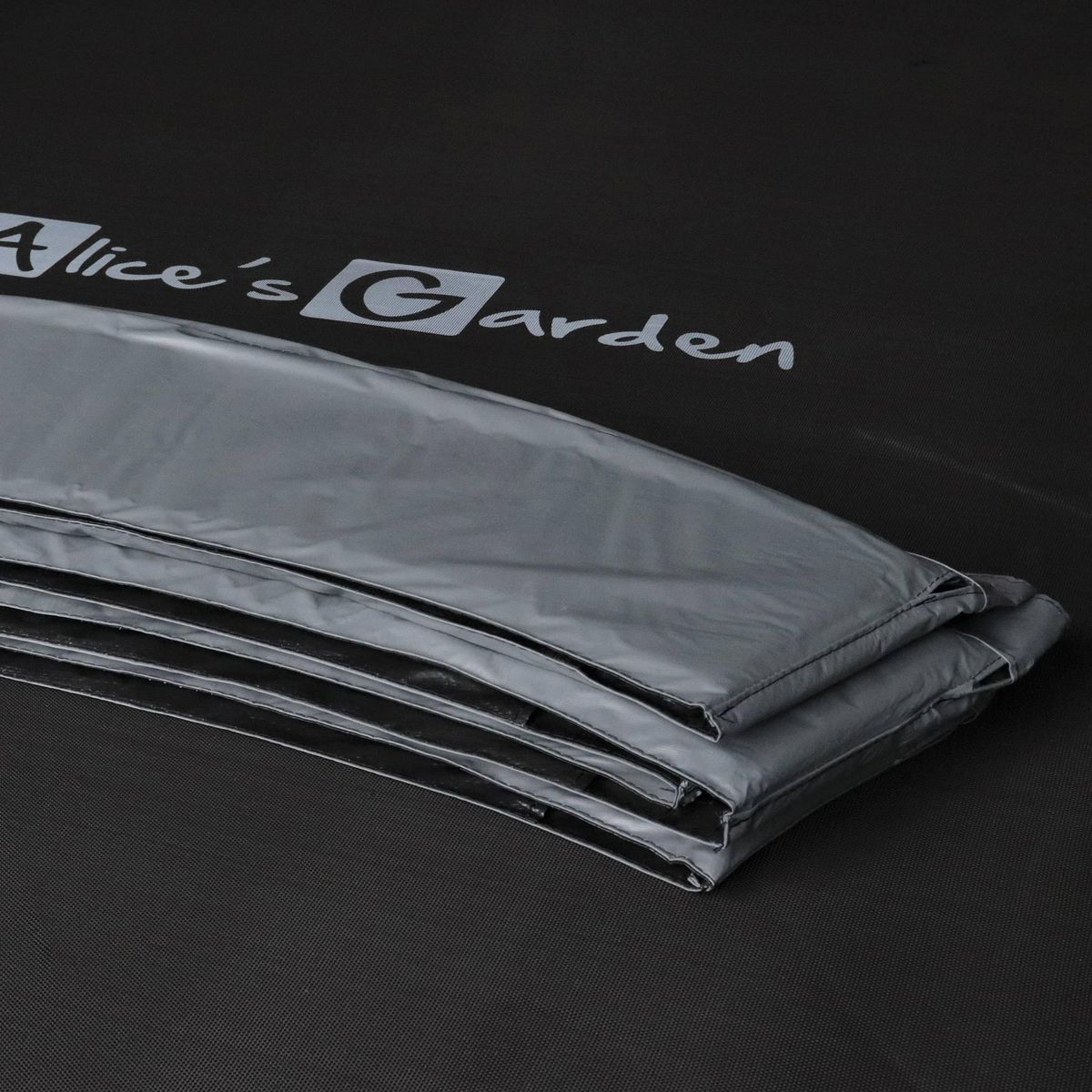 SWEEEK Trampoline rond Ø 250cm gris avec filet de protection intérieur - Pluton Inner – Nouveau modèle - trampoline de jardin 2.50 m 250 cm |Qualité PRO. | Normes EU.