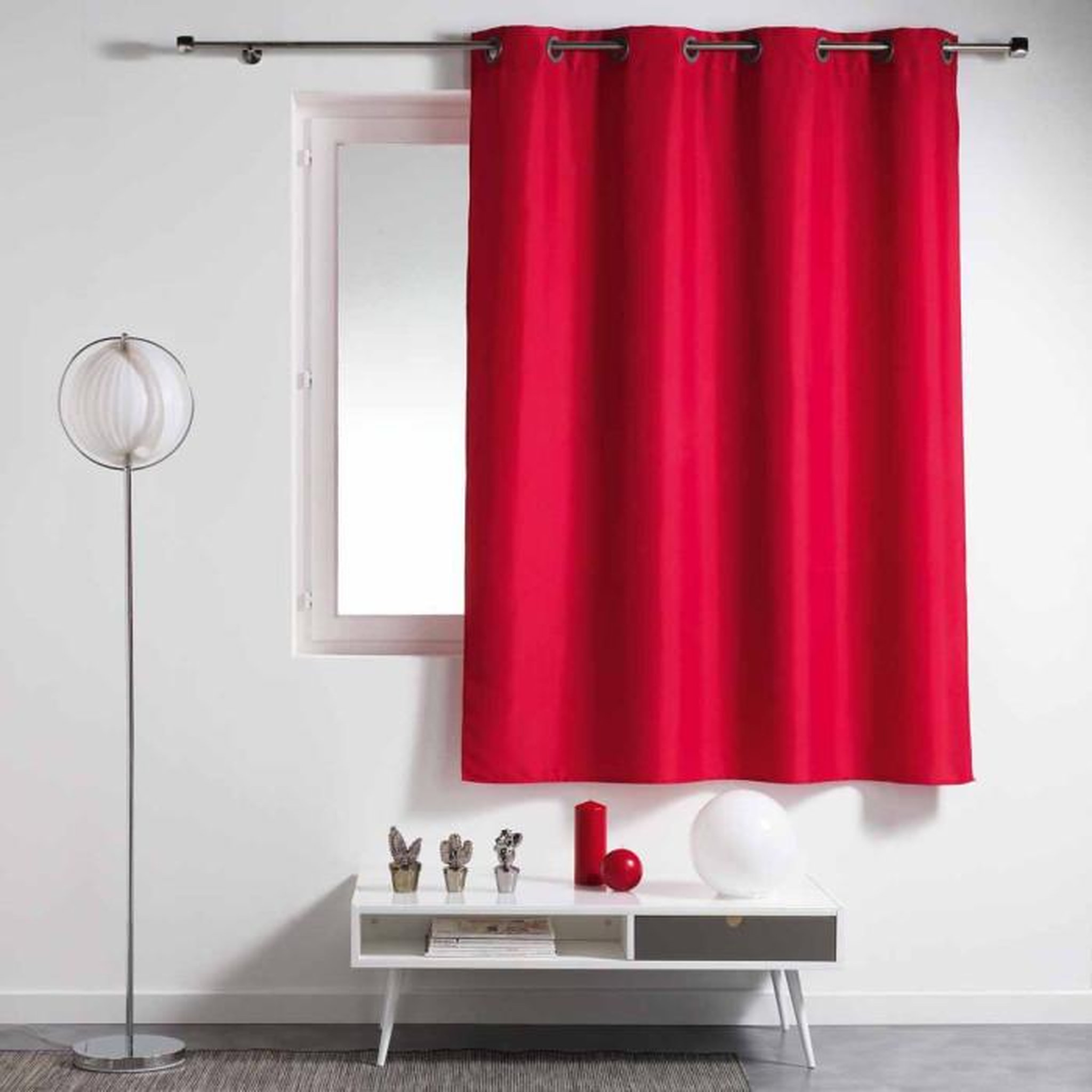 Voir la diapositive 1 : Paris Prix Rideau à Oeillets  Essentiel  140x180cm Rouge