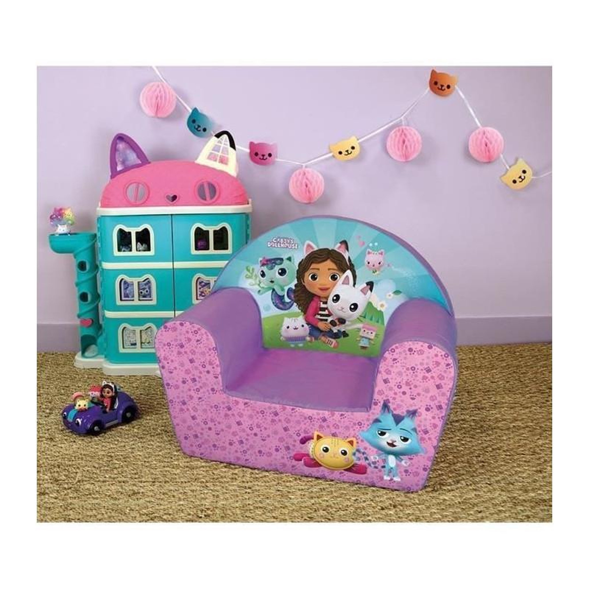 Voir la diapositive 2 : Fun House Fauteuil club pour enfant GABBY ET LA MAISON MAGIQUE - Fun House - L.52 x P.33 x H.42 cm - origine France