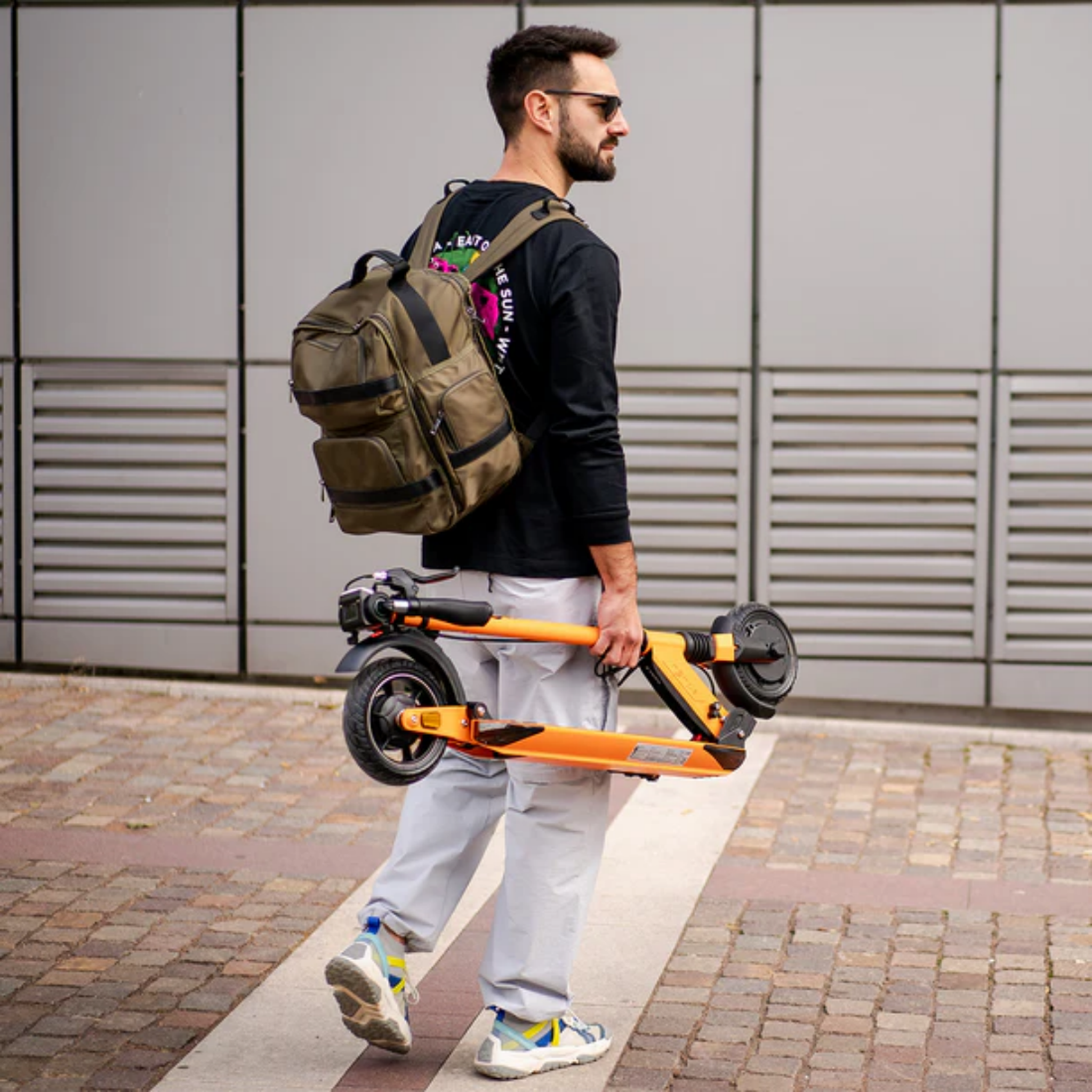 Voir la diapositive 6 : E-TWOW Trottinette électrique pliable e-twow gt sport