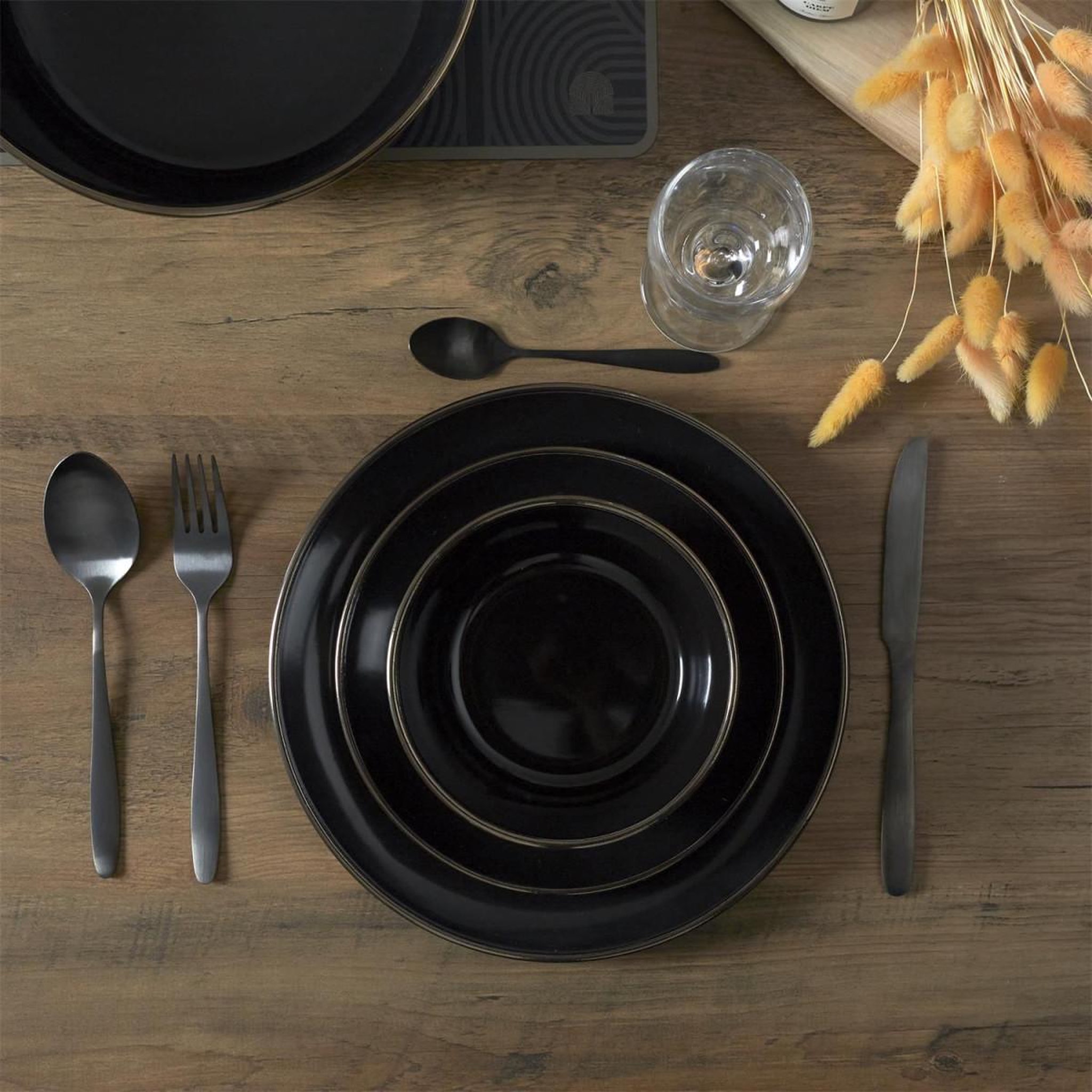 Voir la diapositive 3 : The Home Deco Factory Lot de 6 assiettes plates  lounge  26cm noir