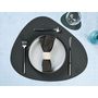 Voir la diapositive 5 : BJORN Set de table curve réversible - 6 pièces - Cuir recyclé bleu nuit et gris anthracite