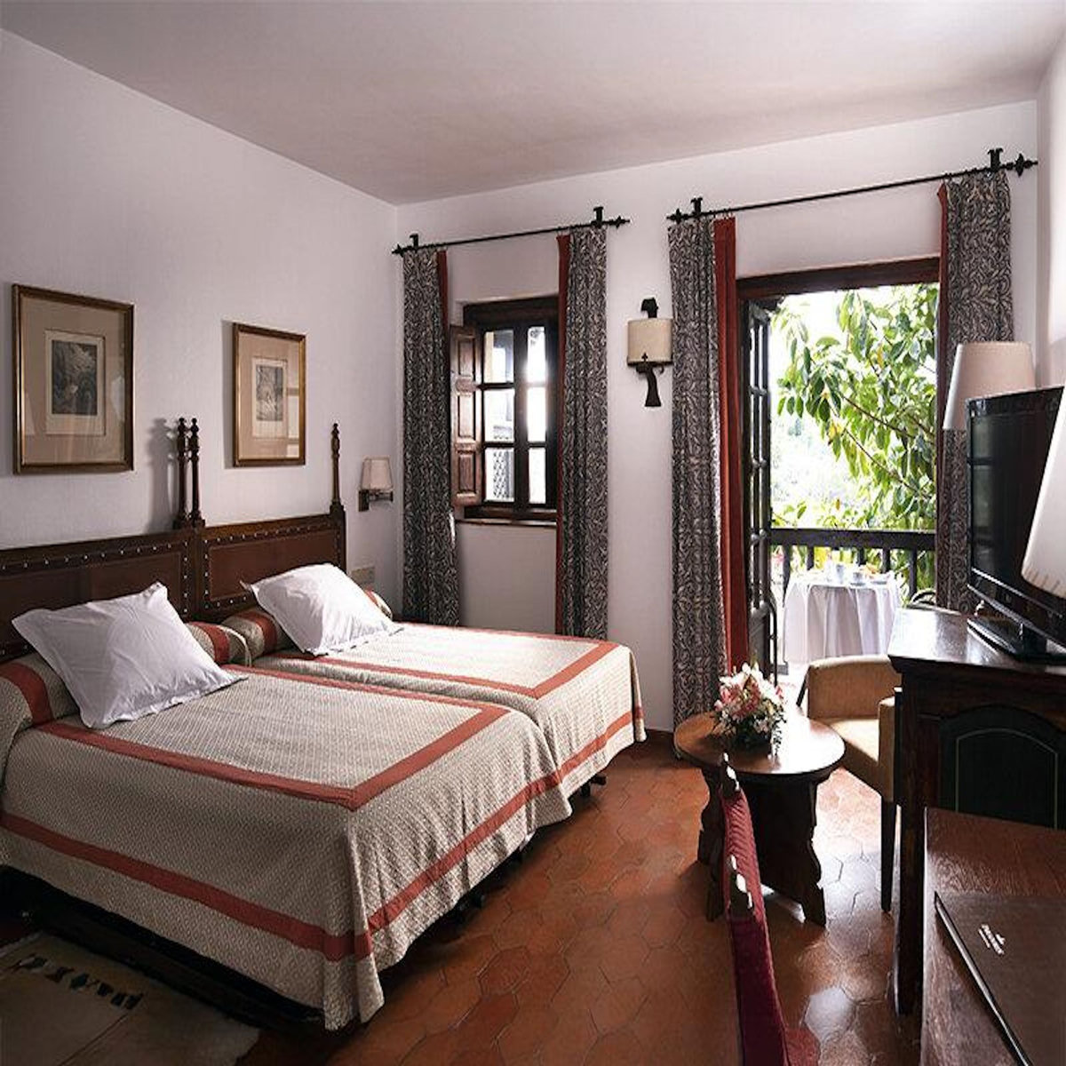 Smartbox Parador de Tortosa 4*  : 3 jours avec dîners d'exception pour 2 personnes - Coffret Cadeau Séjour