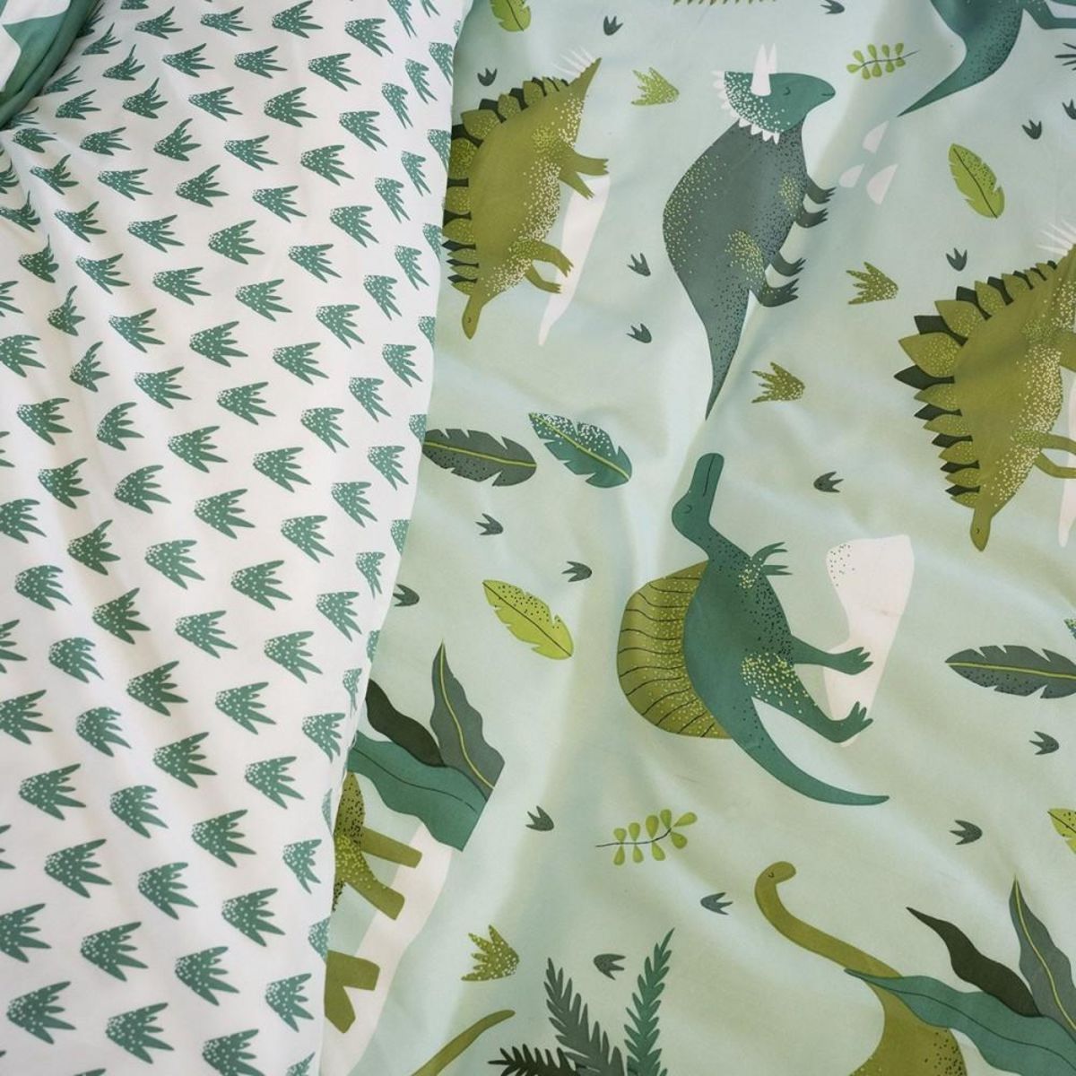 COTE DECO Housse de couette 140x200 + 1 taie Carni microfibre