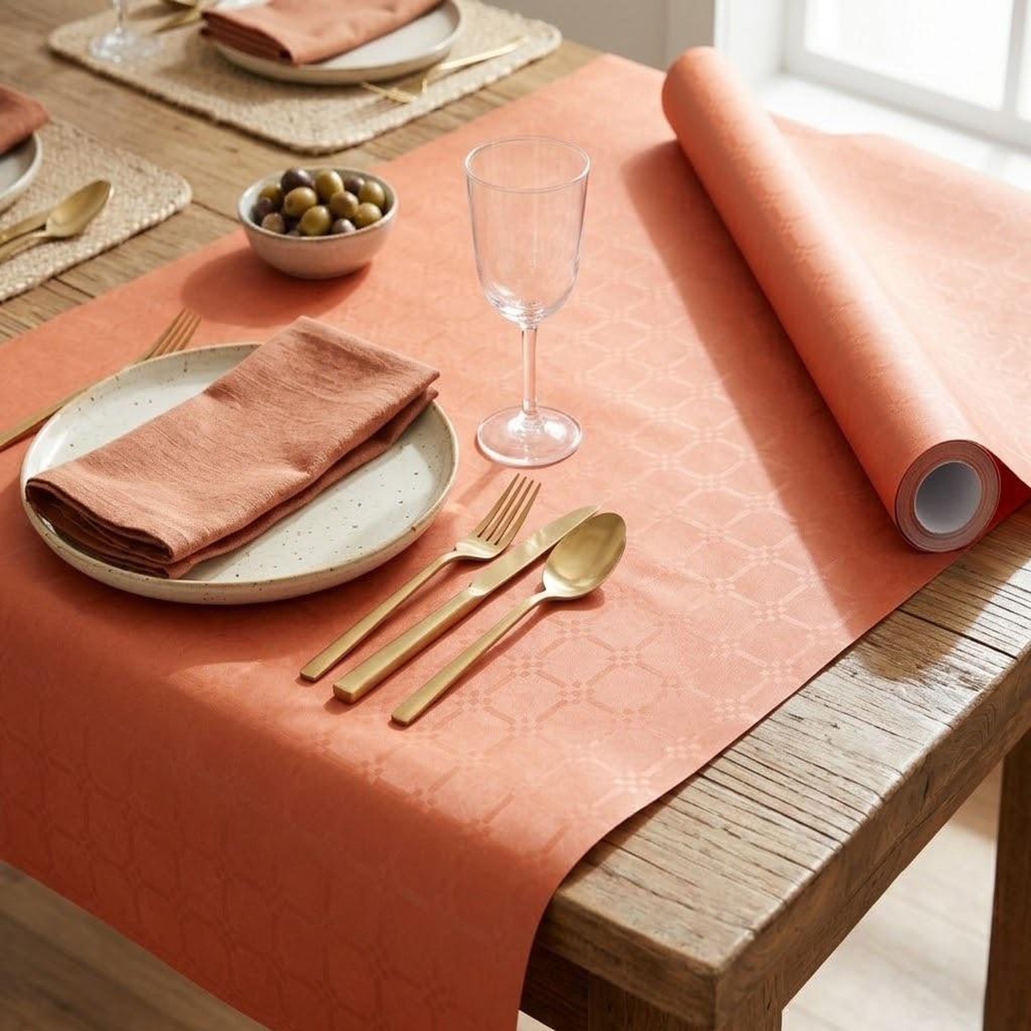 Voir la diapositive 3 : Eden Nappe en papier design et moderne