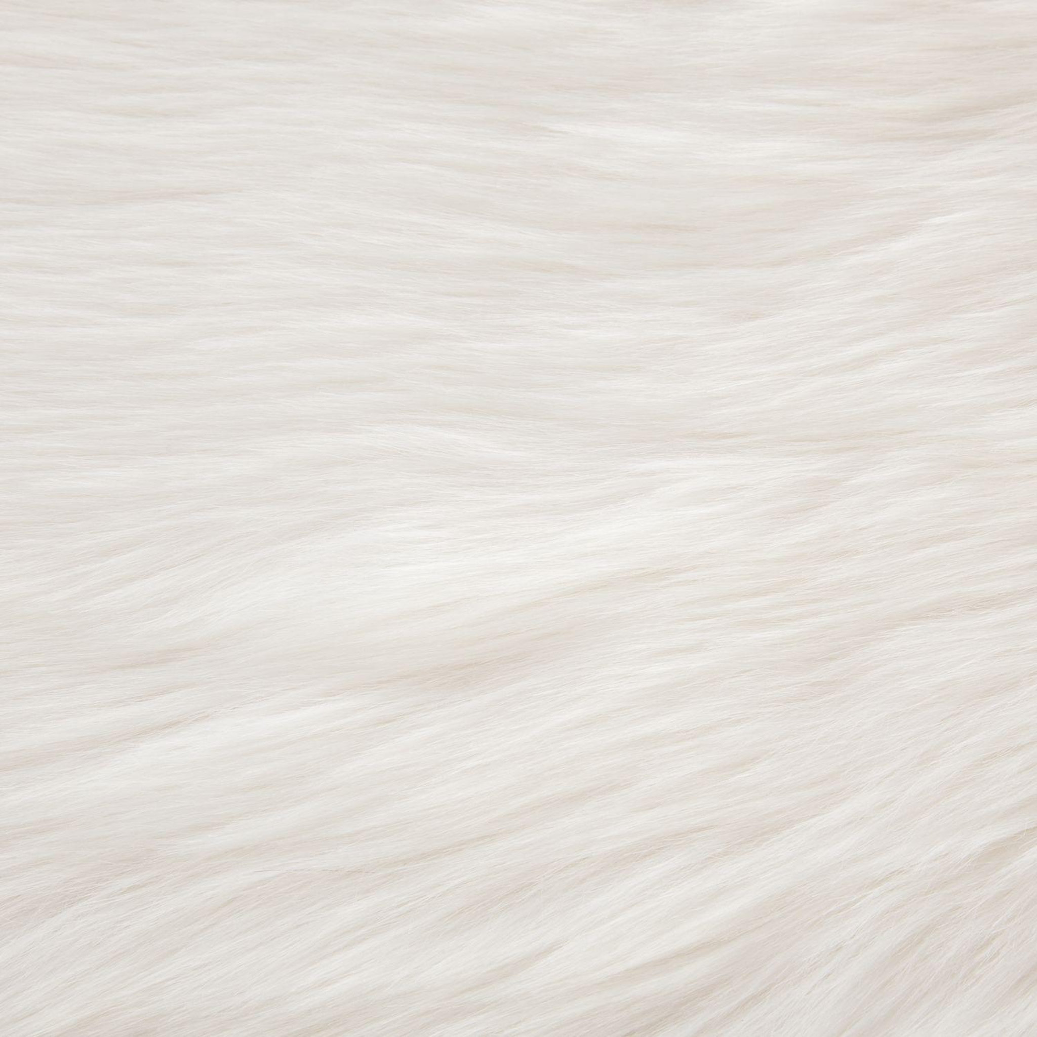 Voir la diapositive 2 : Atmosphera Kids Tapis imitiation fourrure enfant Douceur - L. 60 x l. 90 cm - Blanc