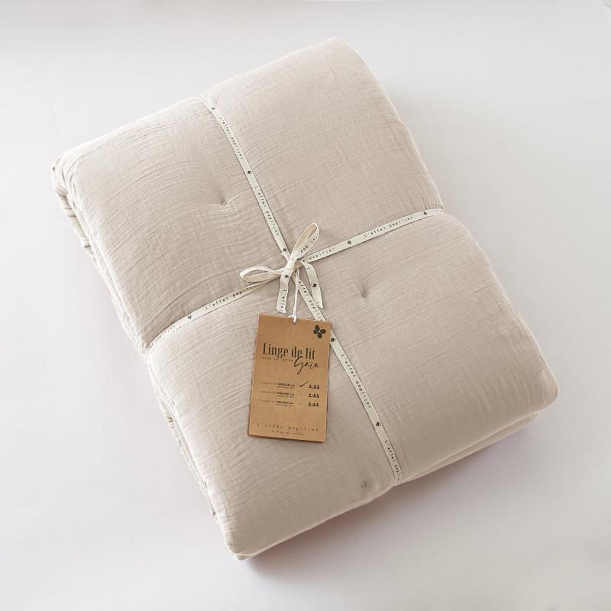 L EFFET PAPILLON Edredon ou Bout de lit  Gaïa  toutes dimensions  Gaze de Coton  l'Effet Papillon -  - 150 x 150 cm