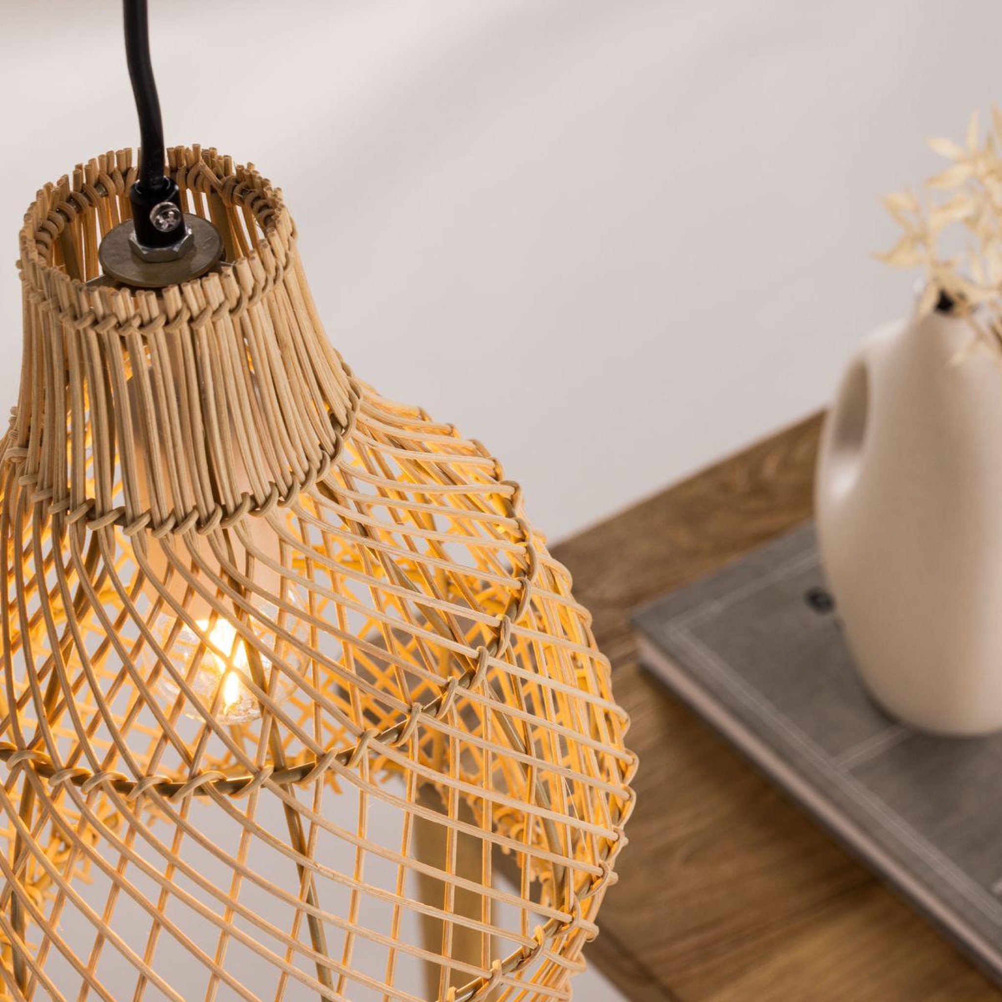 Voir la diapositive 5 : Paris Prix Lampe suspension déco en rotin  varekil  25cm naturel