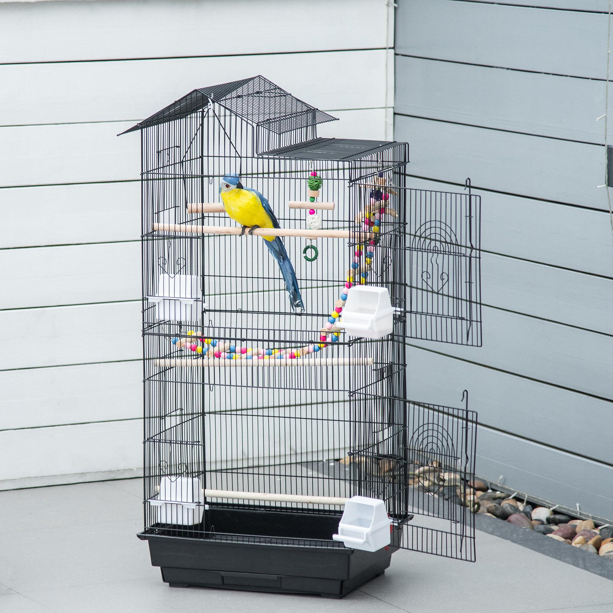 Voir la diapositive 2 : PAWHUT Cage à oiseaux volière dim. 46L x 36l x 100H cm - 4 mangeoires, 3 perchoirs, balançoire, 2 portes, 9 trappes, échelle, 2 jouets suspendus, plateau déjection - PP acier noir