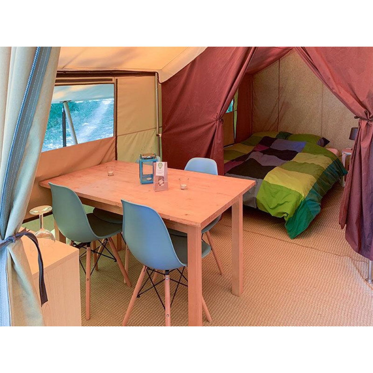 Smartbox Séjour insolite en famille : 3 jours en tente Nature près d'Auxerre - Coffret Cadeau Séjour