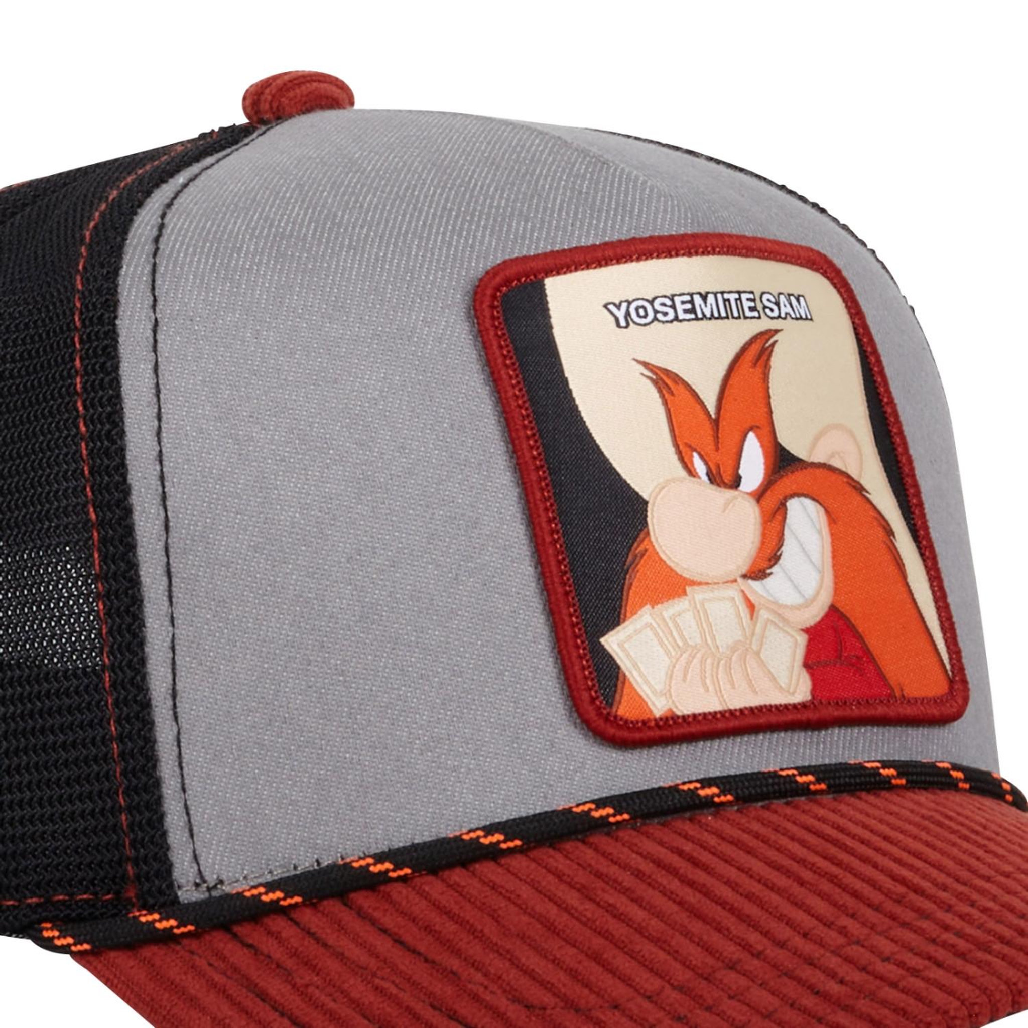 Voir la diapositive 3 : CAPSLAB Casquette homme trucker en denim et velours looney  tunes yosemite sa