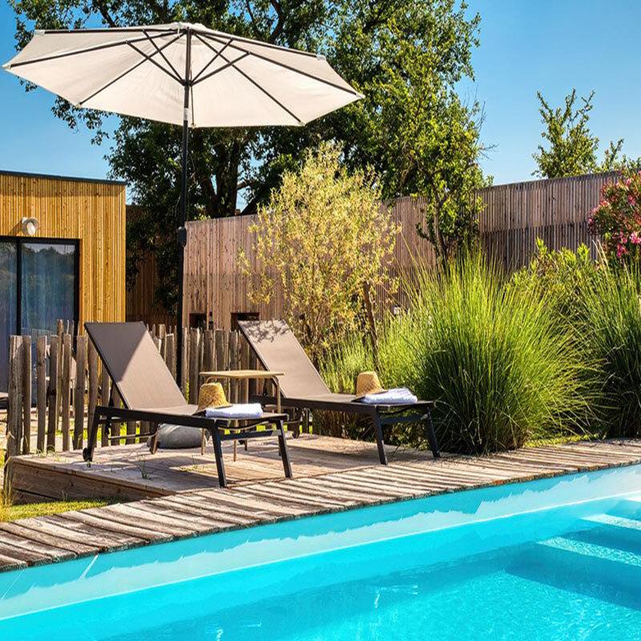 Voir la diapositive 4 : Smartbox Séjour en hôtel 4* : 2 jours avec dîner et spa à auch - coffret cadeau séjour