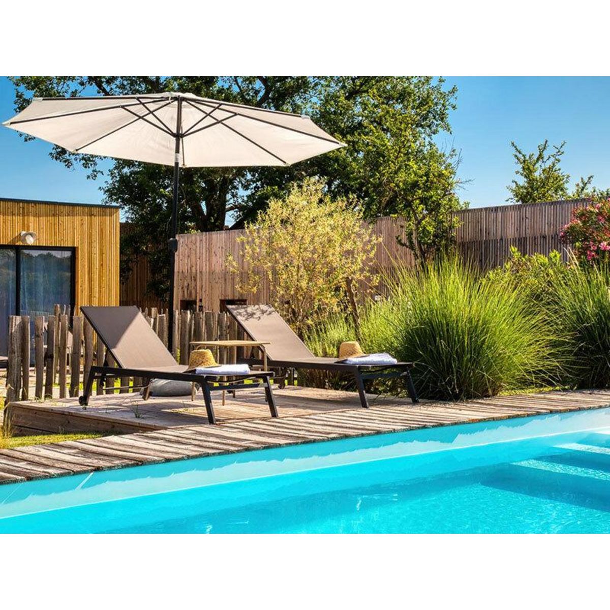 Smartbox Séjour en hôtel 4* : 2 jours avec dîner et spa à Auch - Coffret Cadeau Séjour