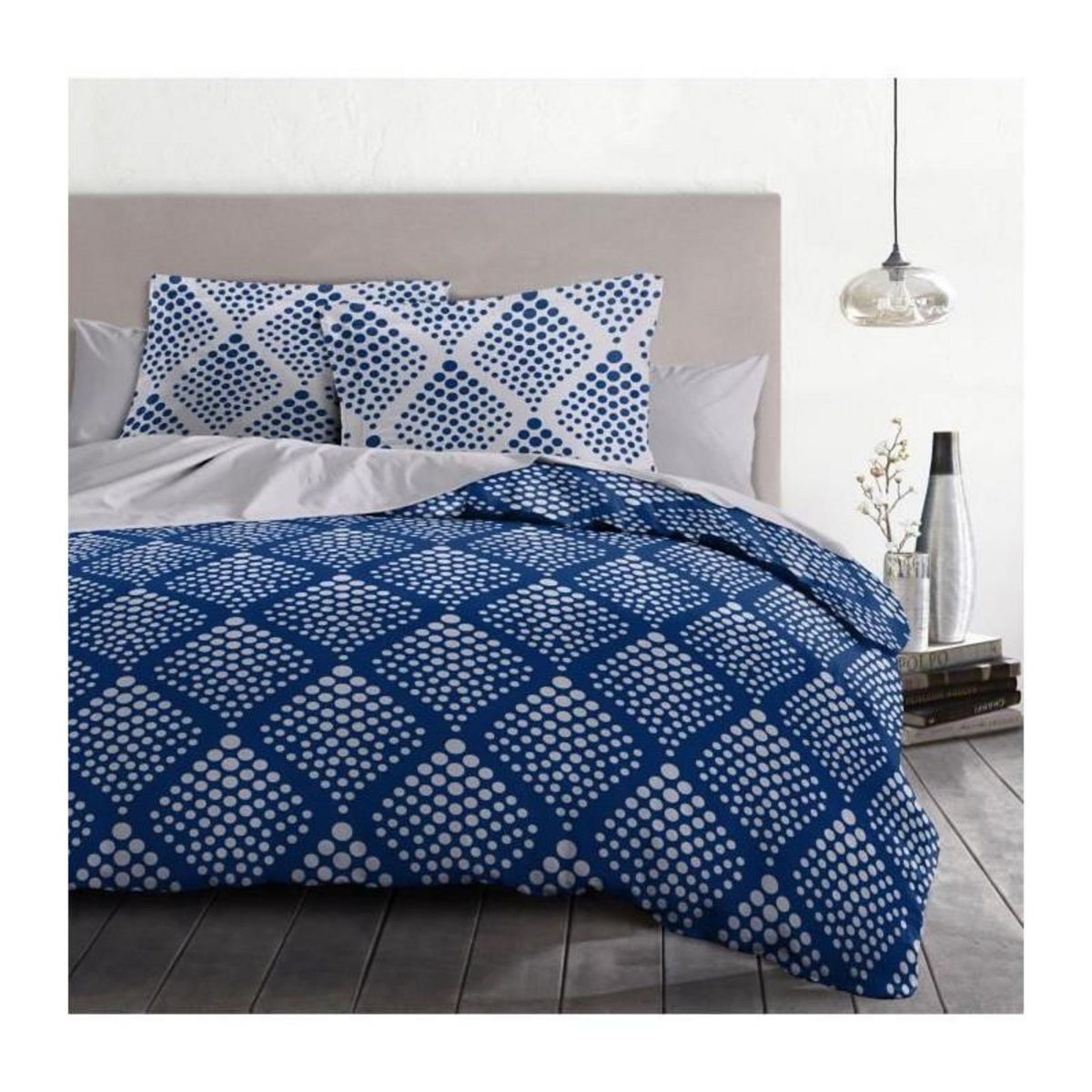 HOME LINGE PASSION Parure de couette 240x260 cm HOME LINGE PASSION FIBULA : Housse de couette + 2 taies d'oreiller - 100% Coton 57 Fils - Bleu