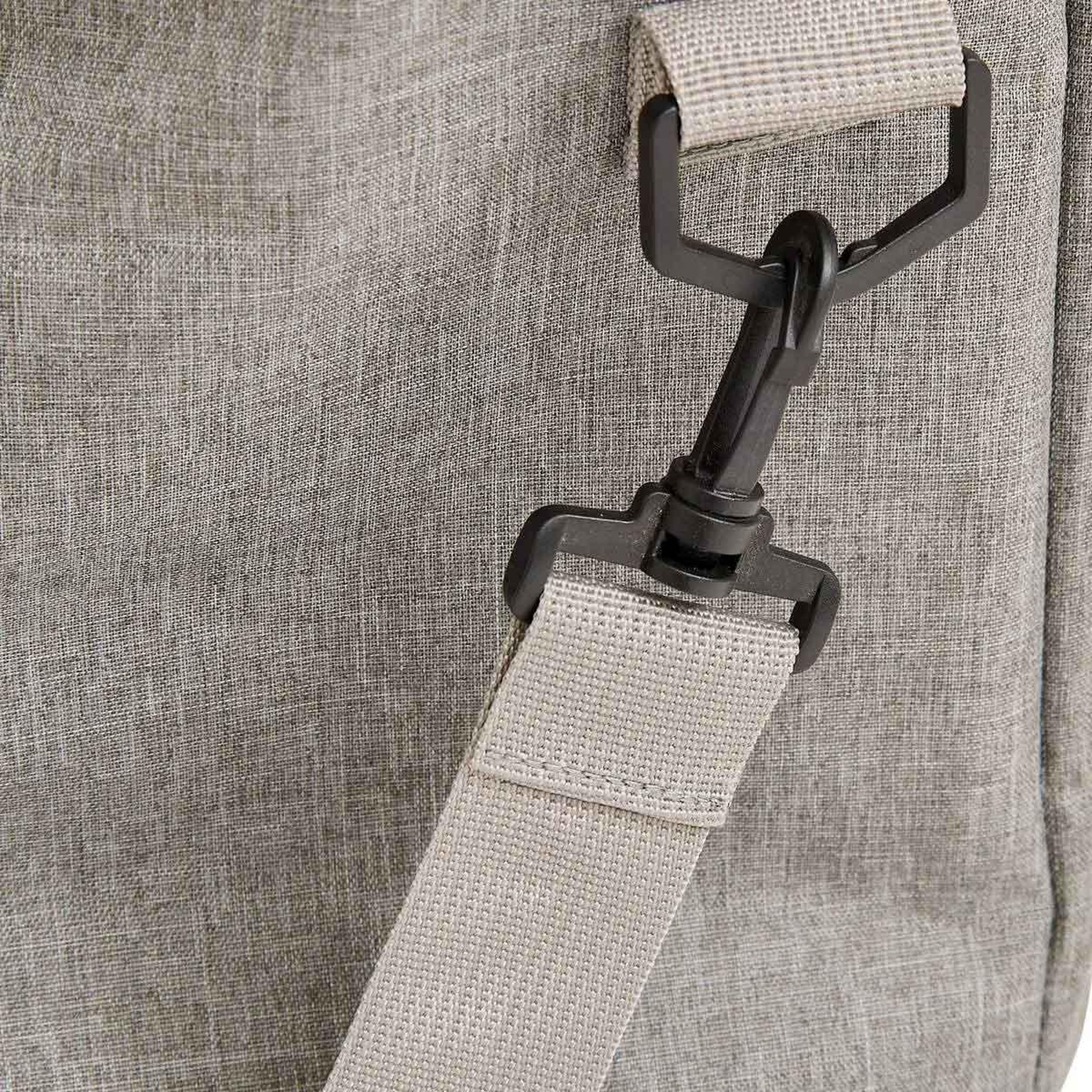 Voir la diapositive 6 : FIVE Sac Isotherme  Damian  35L Gris