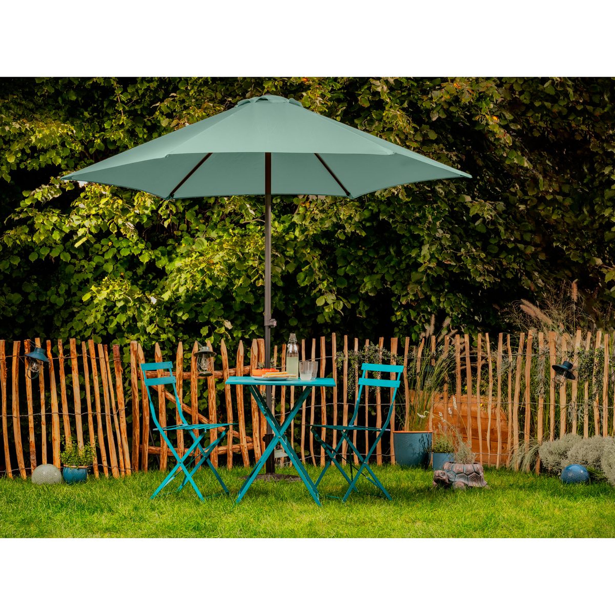 Voir la diapositive 3 : GARDENSTAR Table de jardin pliante - 2 places - Acier - Bleu azur