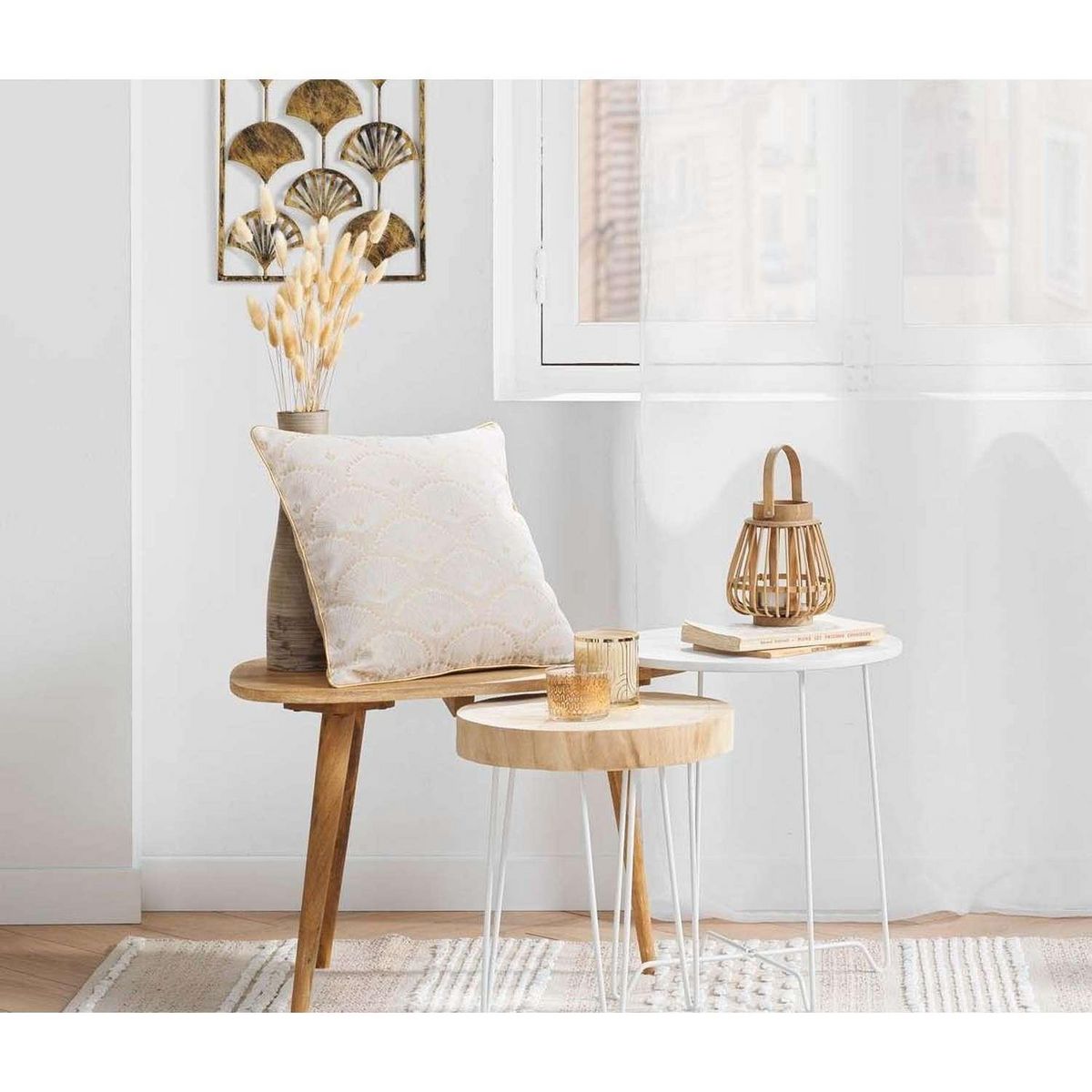 Douceur d'Intérieur Coussin déhoussable CREST - Polycoton imprimé métallisé - 45 x 45 cm - Ecru