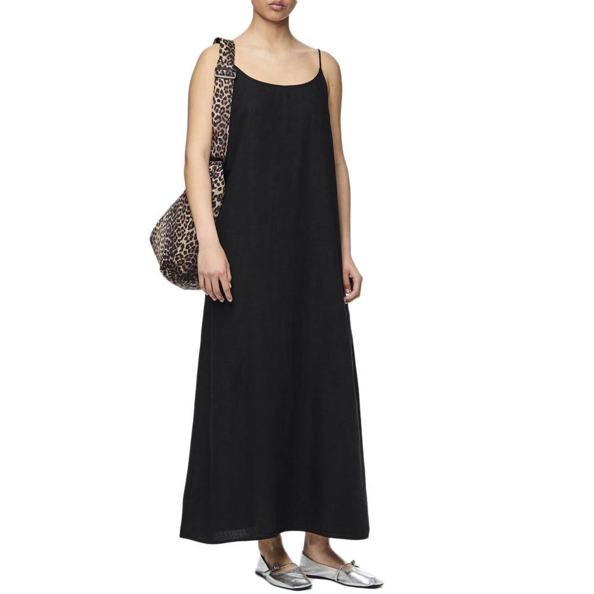 Pieces Robe Noire Femme Pieces Pia. Coloris disponibles : Noir