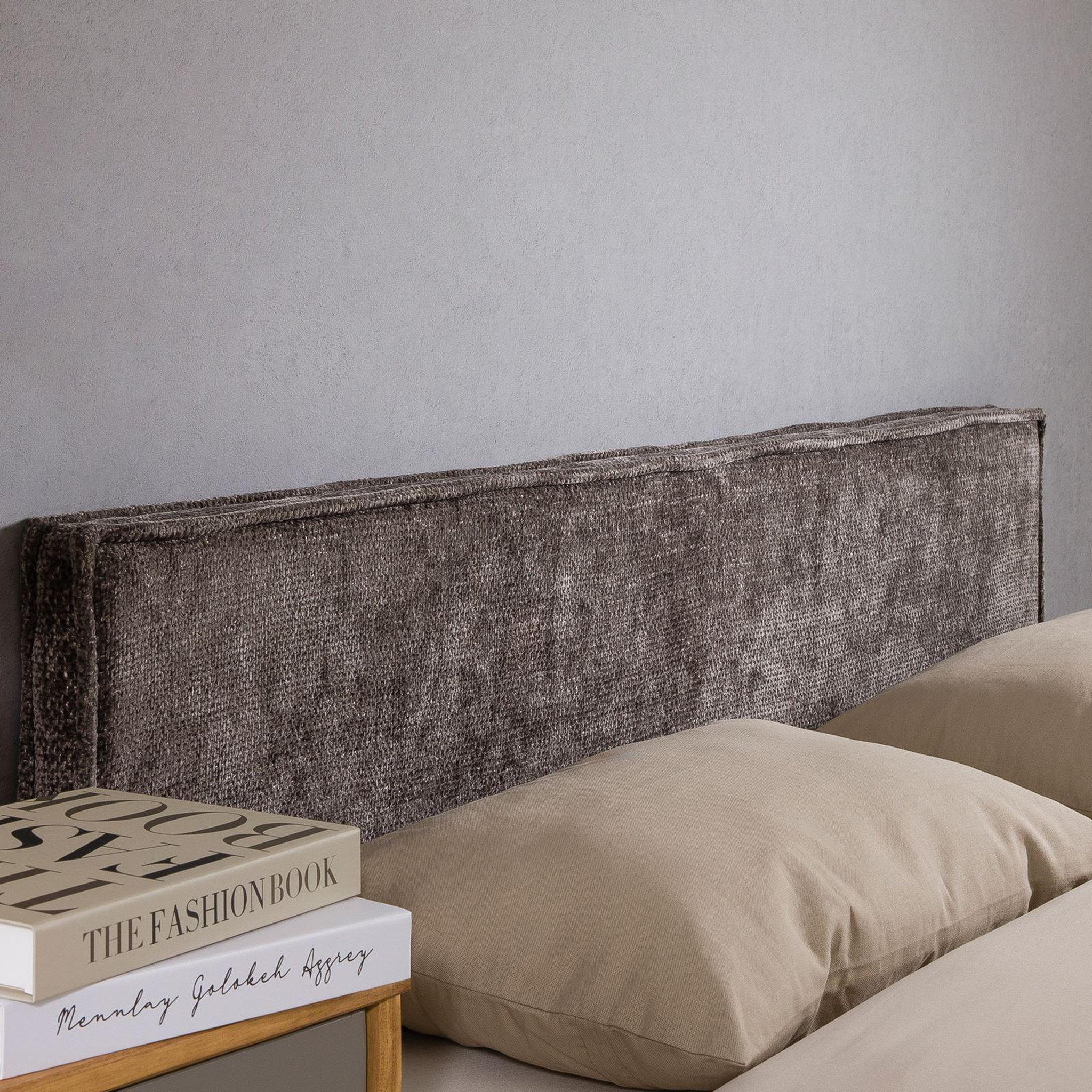 Voir la diapositive 6 : IDIMEX Tête de lit elowa 160 sur pieds, en tissu