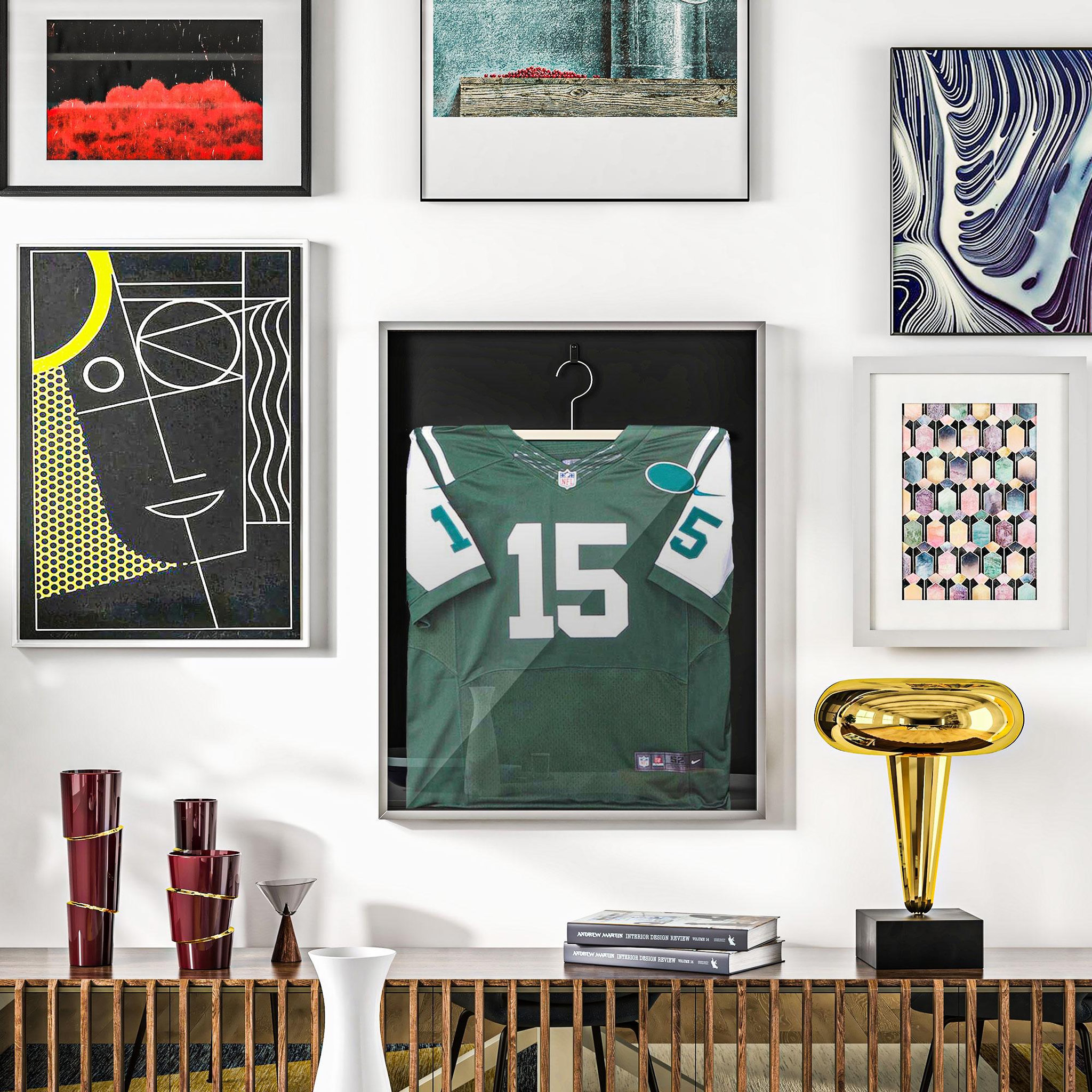 Voir la diapositive 2 : HOMCOM Frame box T-frame cadre aluminium pour maillot porte acrylique doublure interne feutre 70 x 90 cm argent