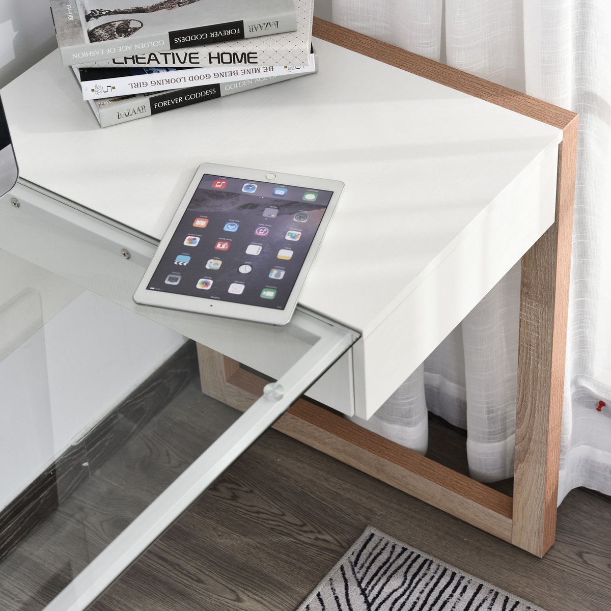 HOMCOM Bureau Informatique Table de Travail Ordinateur avec Grand Plateau en Verre Trempé et Tiroir Intégré Idéal pour Bureau Chambre 120 x 60 x 75 cm Blanc et Bois