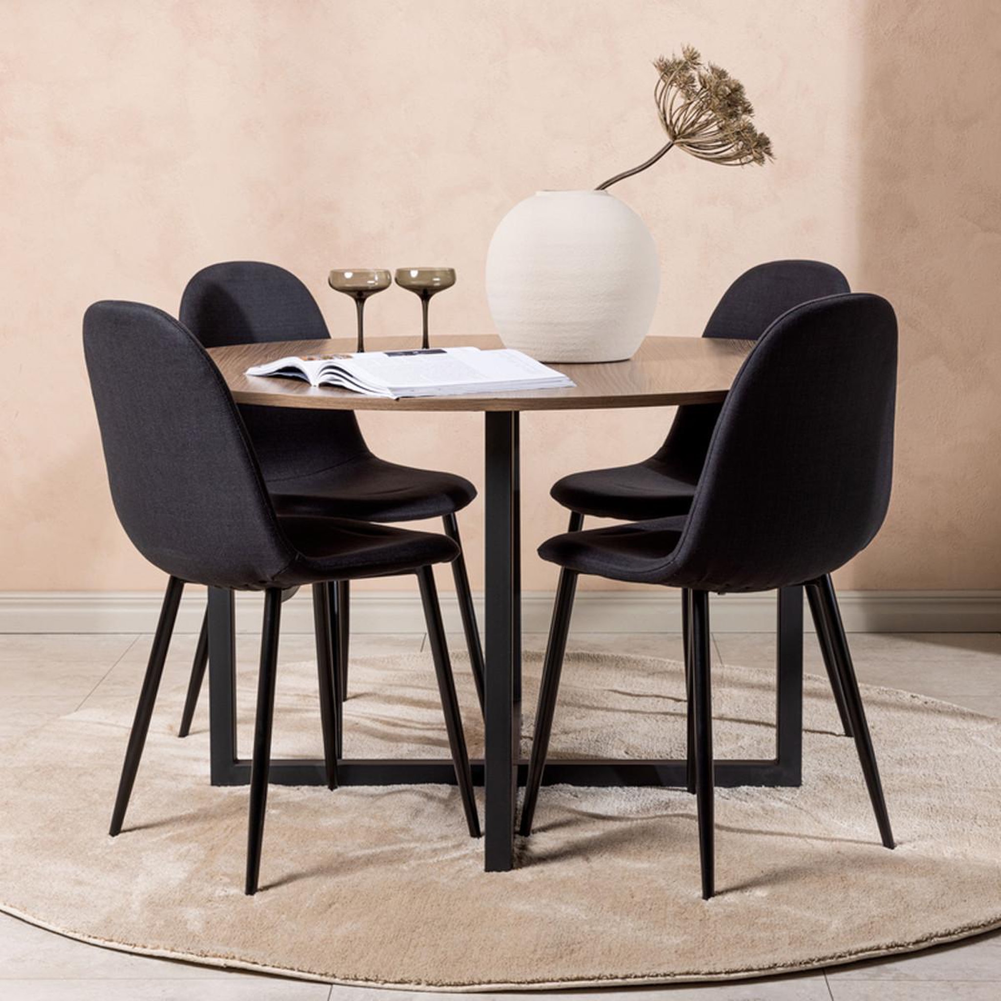 Voir la diapositive 3 : Paris Prix Ensemble table à manger ronde & 4 chaises  durango & polar  120cm noyer & noir