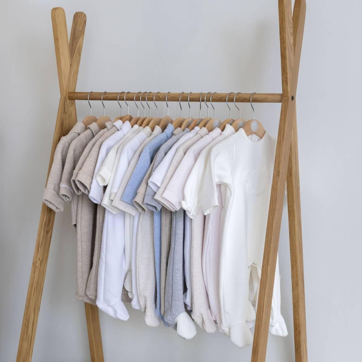 Paris Prix Portant à Vêtements Enfant  Nature  131cm Naturel