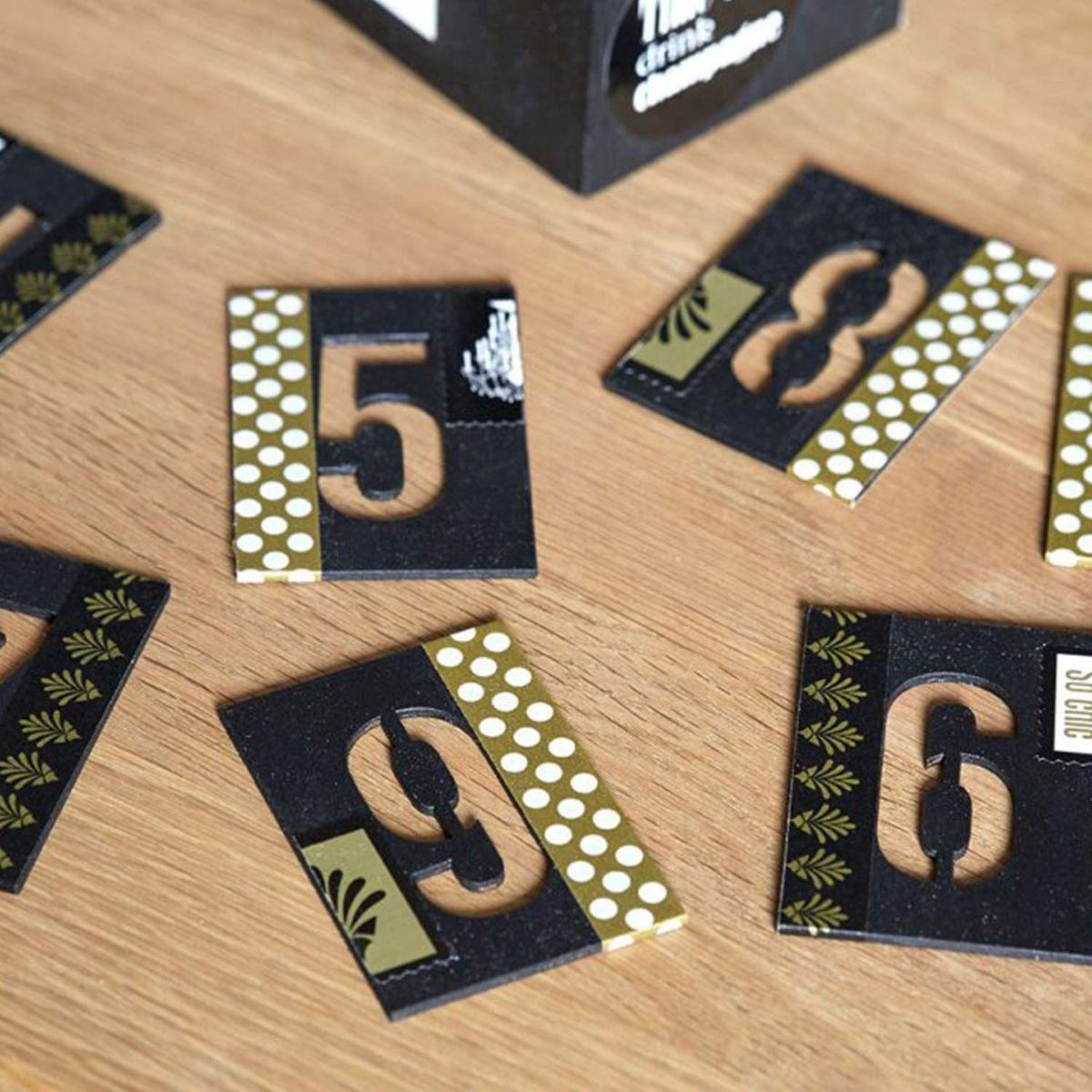 Artemio Calendrier de l'Avent boîte aux lettres en bois 28 cm