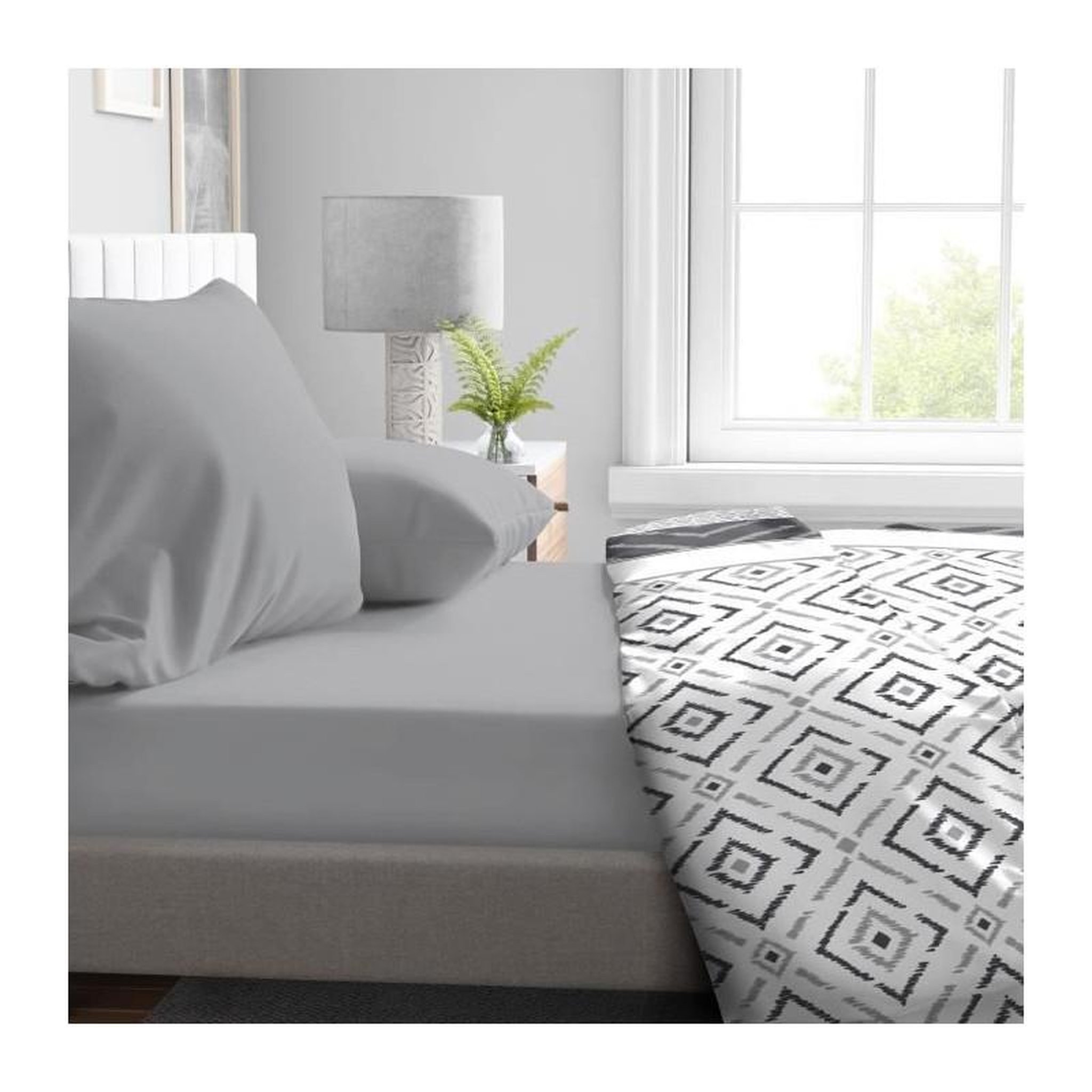 Voir la diapositive 2 : HOME LINGE PASSION Drap housse - HOME LINGE PASSION - HP71773 - 180 x 200 cm + 30 cm bonnet - Microfibre - 82 g - Gris clair