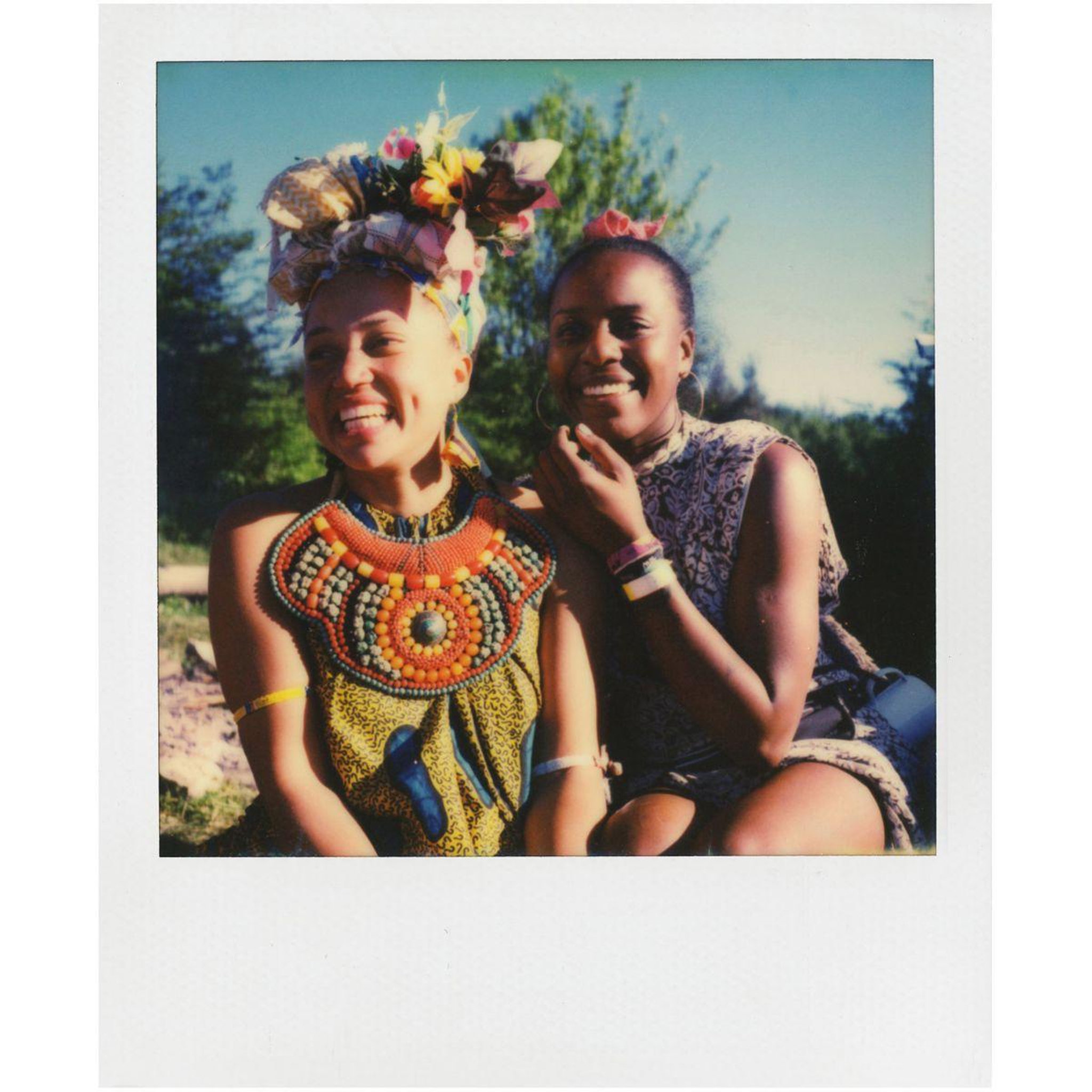 Voir la diapositive 3 : POLAROID Papier photo instantané Color film iType (x40)