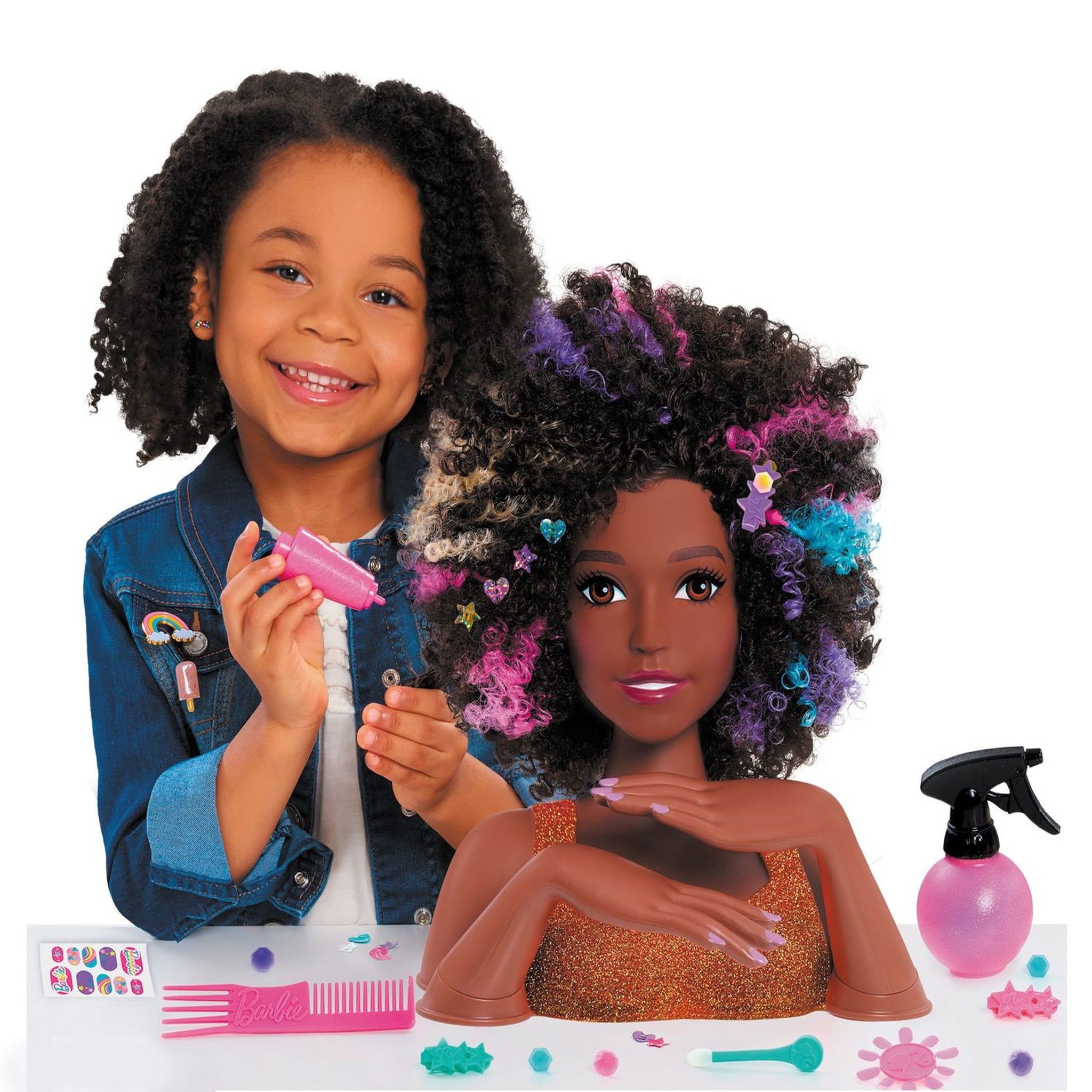 Voir la diapositive 2 : BARBIE Tête à coiffer brune coupe afro Barbie