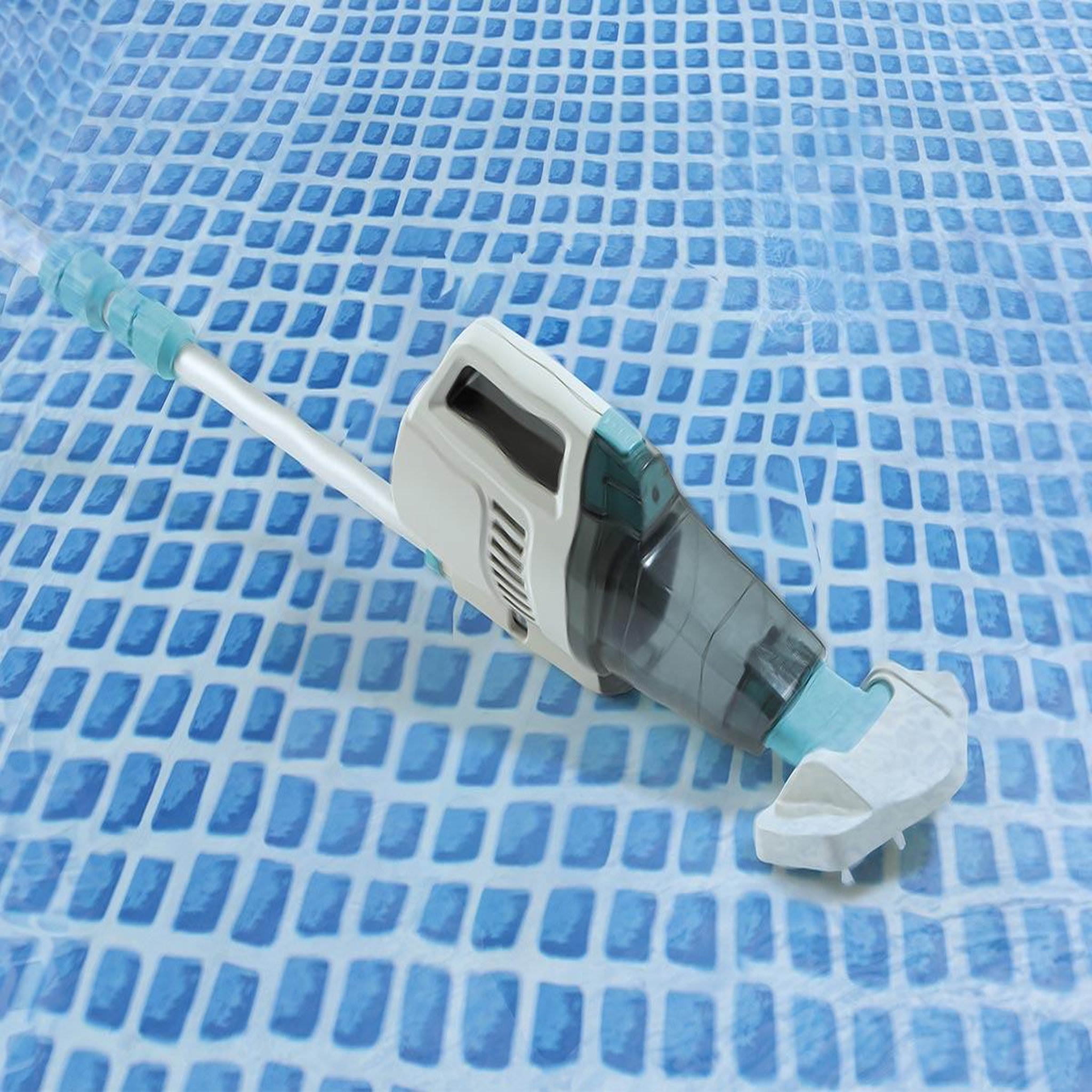 Voir la diapositive 3 : INTEX Aspirateur de piscine et spa à batterie ZR200 - Intex