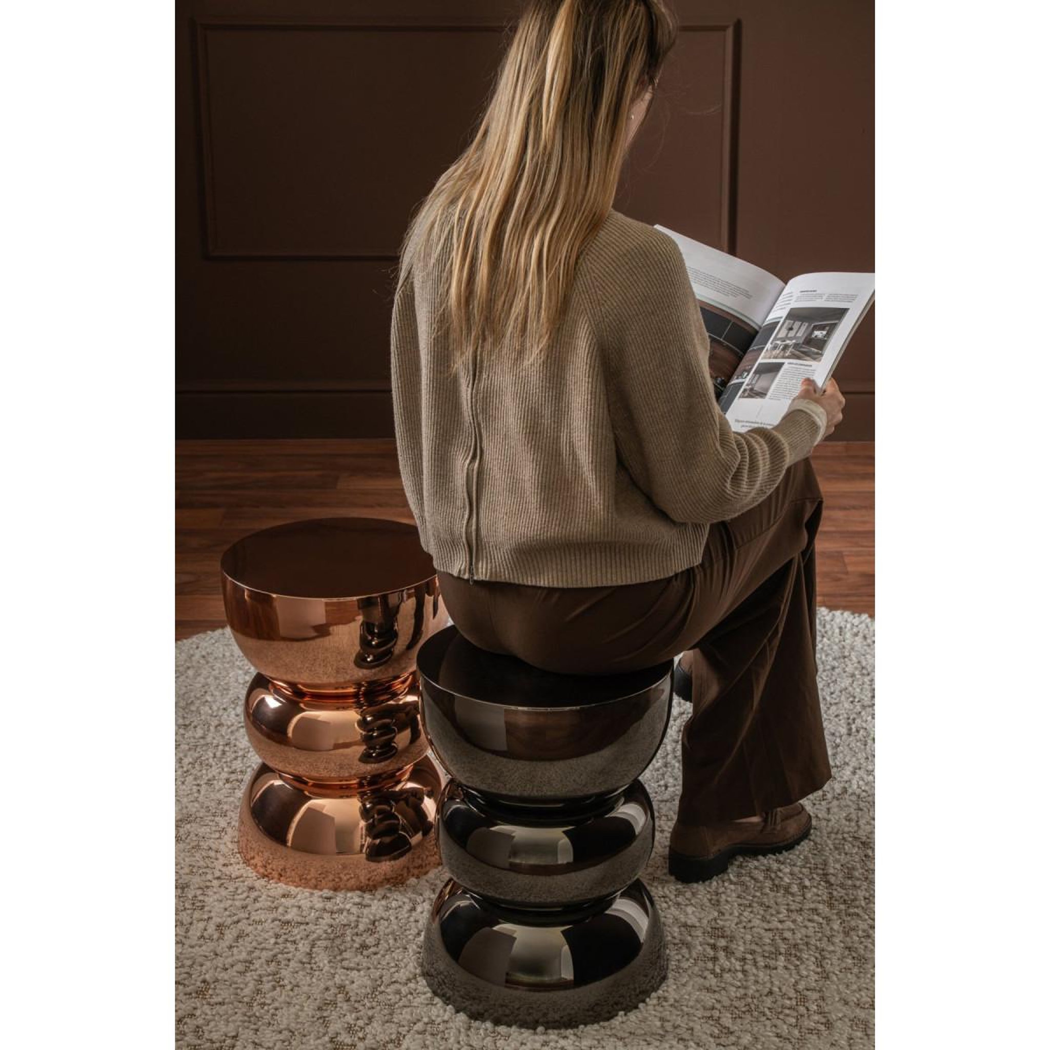 Voir la diapositive 3 : J-LINE Table d'appoint design  bubble  43cm rose doré