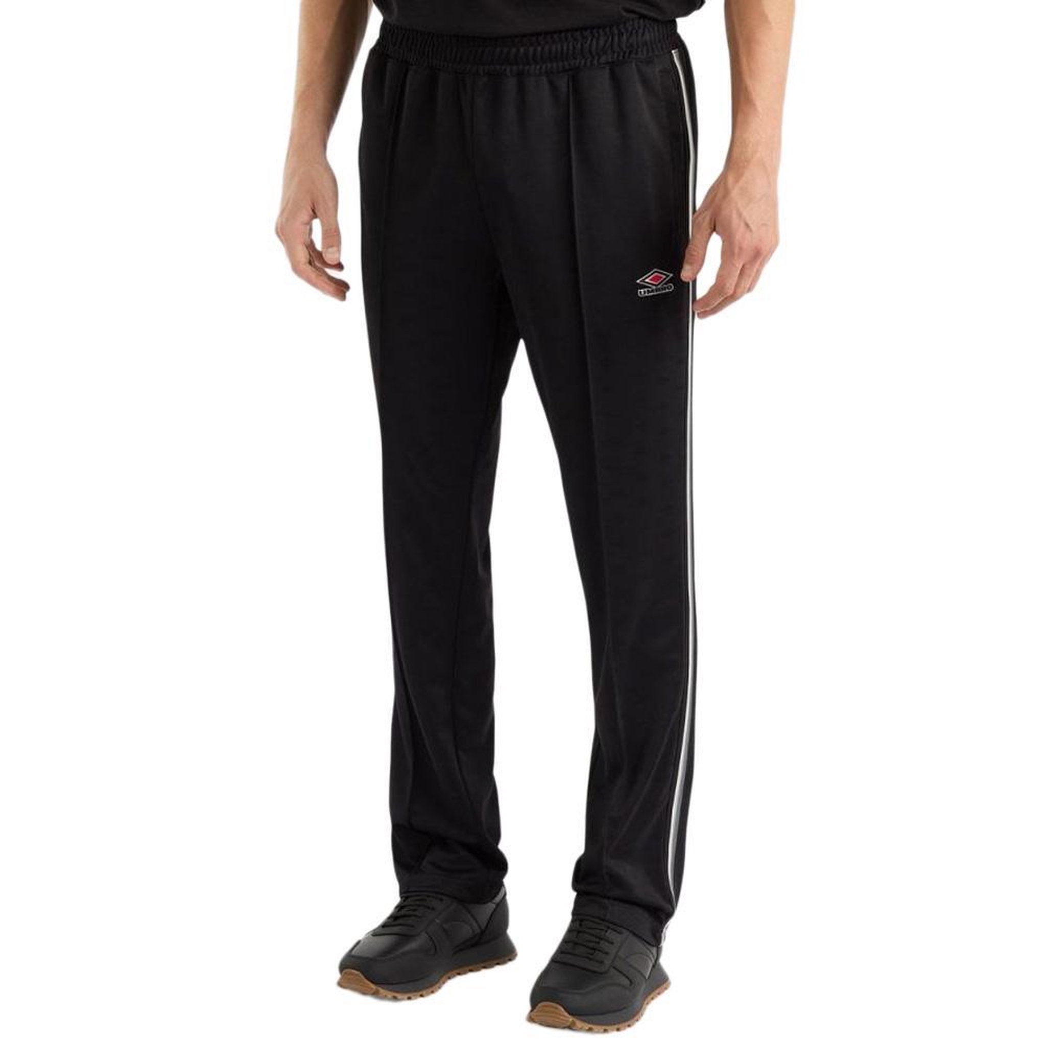 UMBRO Jogging Noir Homme Umbro Monog Trac. Coloris disponibles : Noir