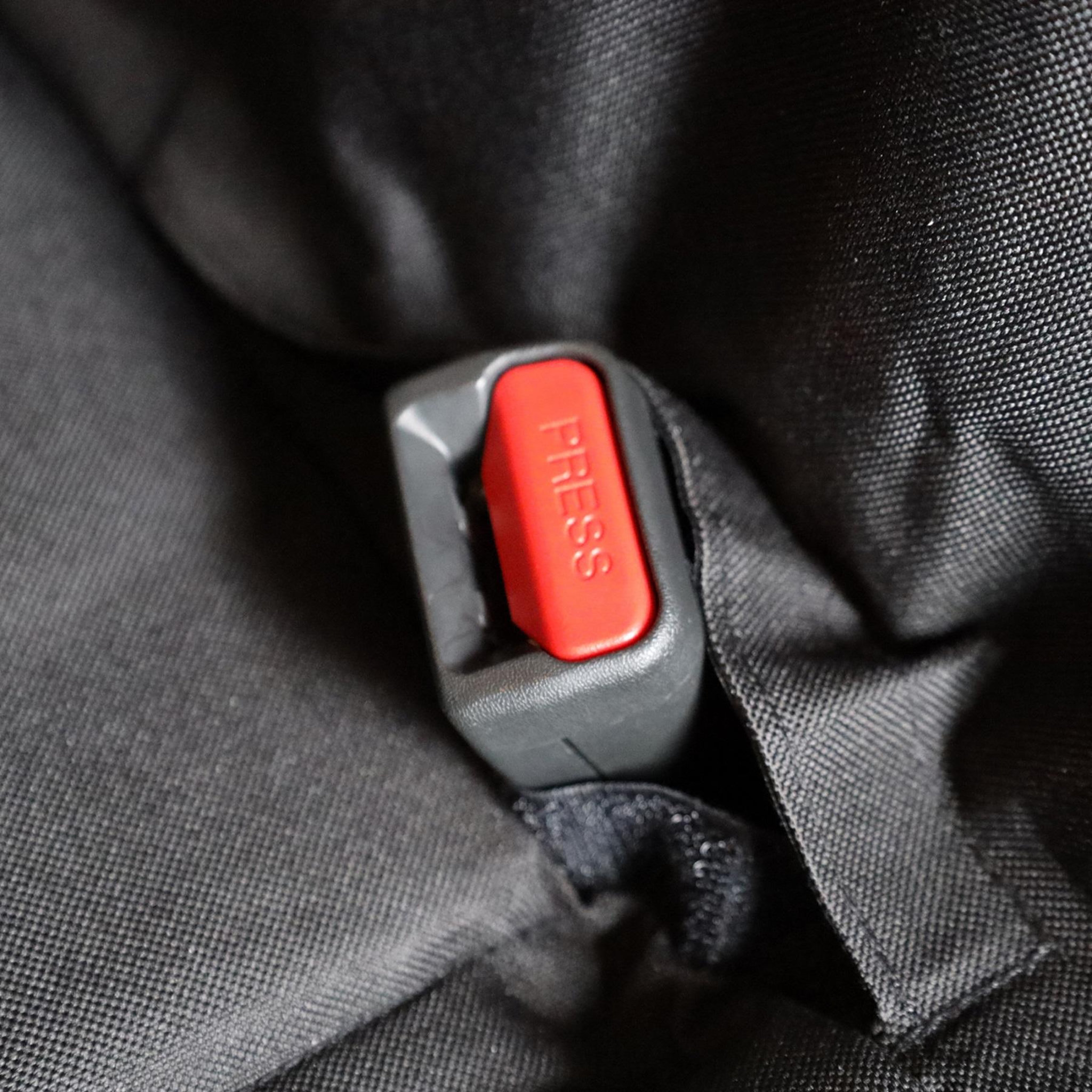 Voir la diapositive 5 : Eden Housse de siège auto pour chien protection banquette arrière noir