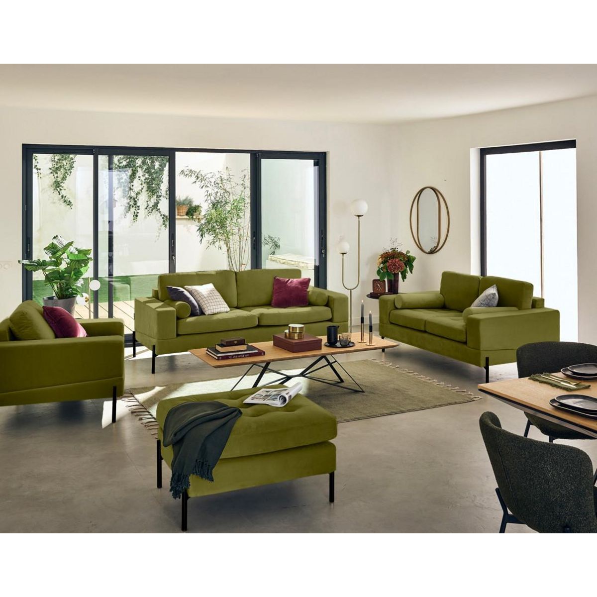 LISA DESIGN Isaure - pouf en velours