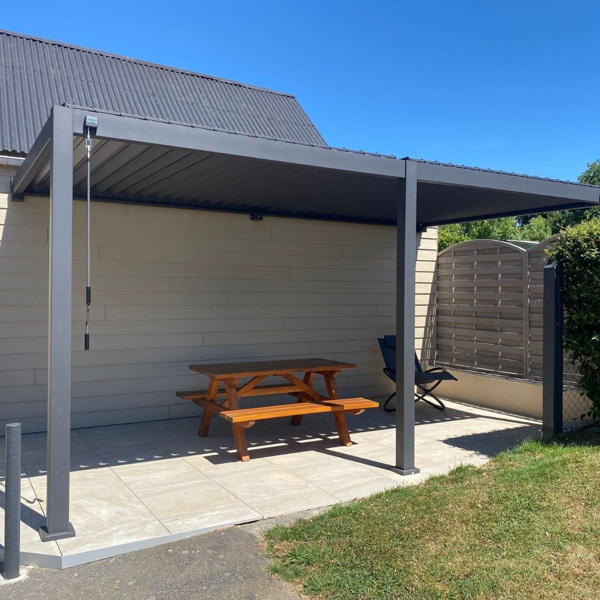 OMBREA Pergola Bioclimatique OMBREA® 3X5,3 - Anthracite  300x530x250cm