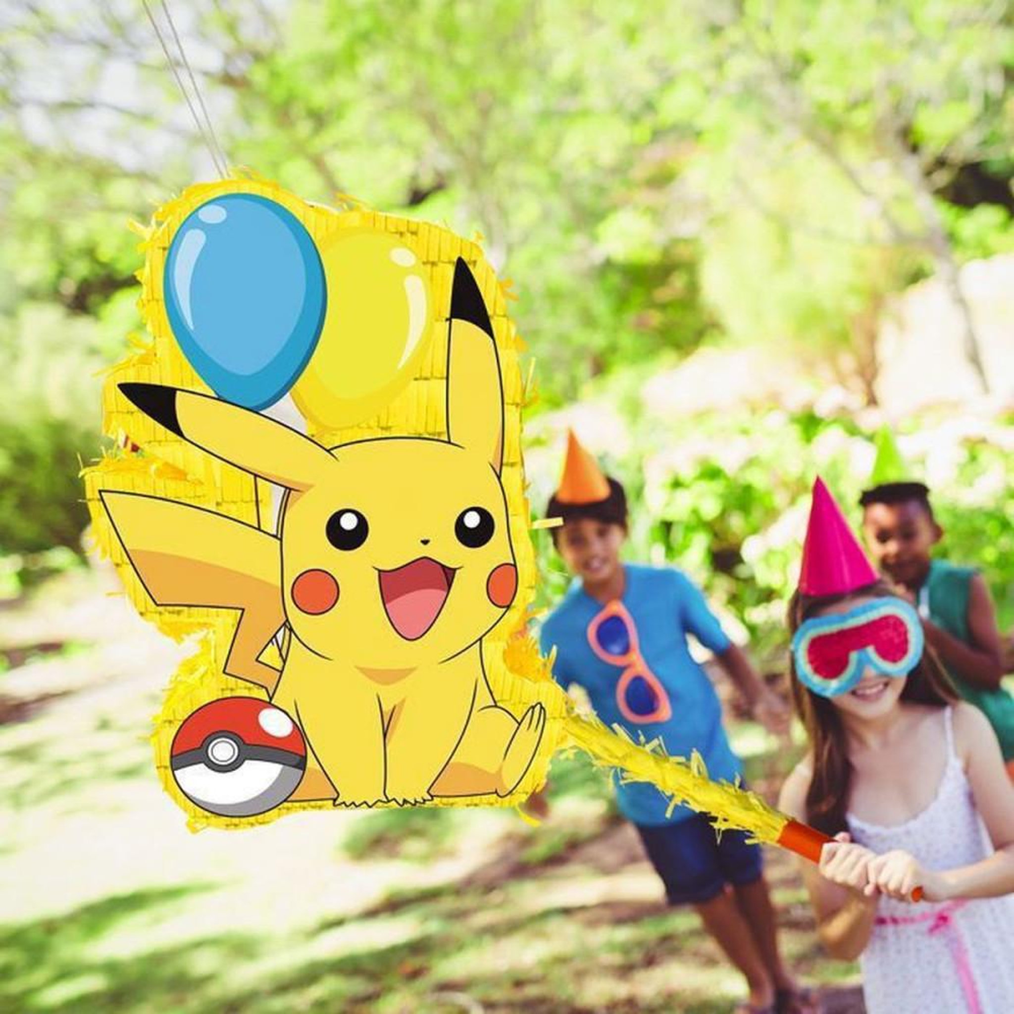 Voir la diapositive 6 : Décoration anniversaire Pokémon piñata multicolore à l'effigie de Pikachu, forme boîte, lot de 4 pièces