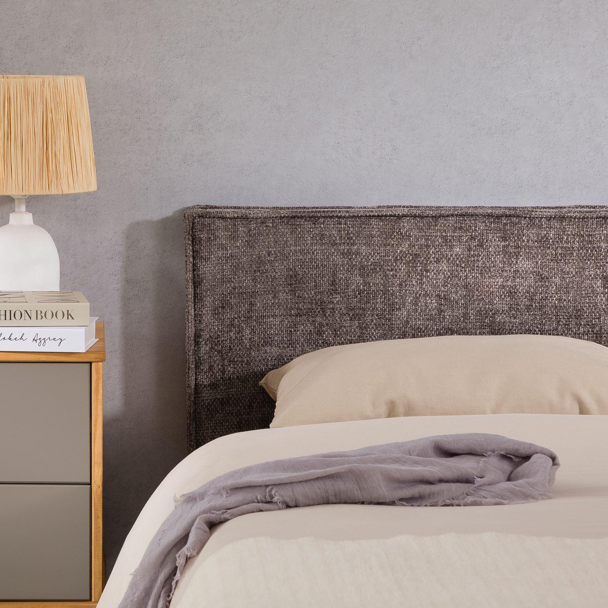 Voir la diapositive 5 : IDIMEX Tête de lit elowa 160 sur pieds, en tissu