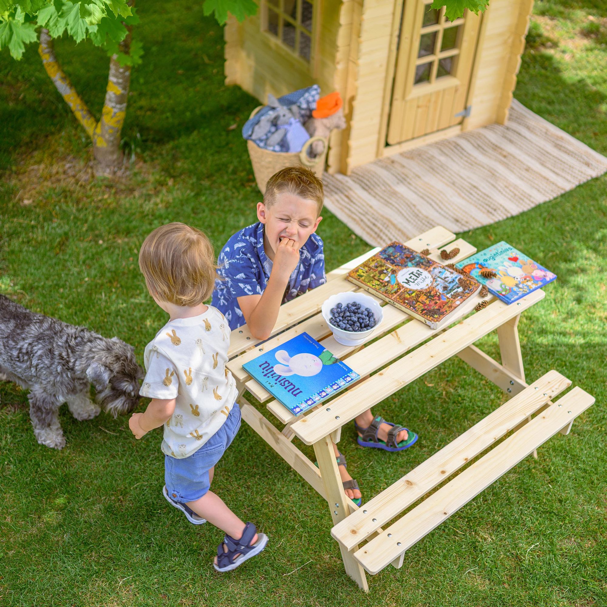 Voir la diapositive 4 : TIMBELA Table enfant en bois – table et chaise enfant - table pique nique 90x90xh50 cm m018-1