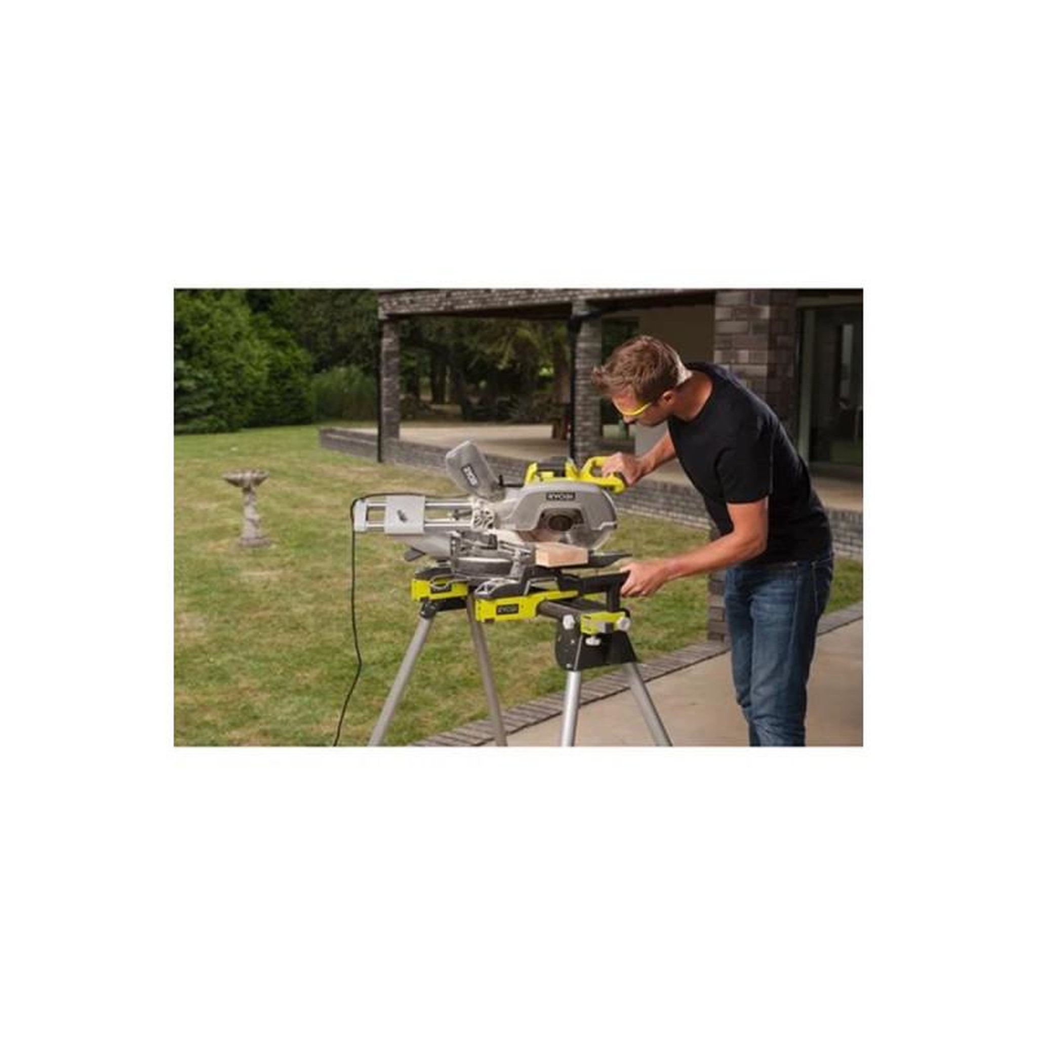 Voir la diapositive 2 : Ryobi Scie à onglets radiale stationnaire RYOBI 2200W - 305mm EMS305RG